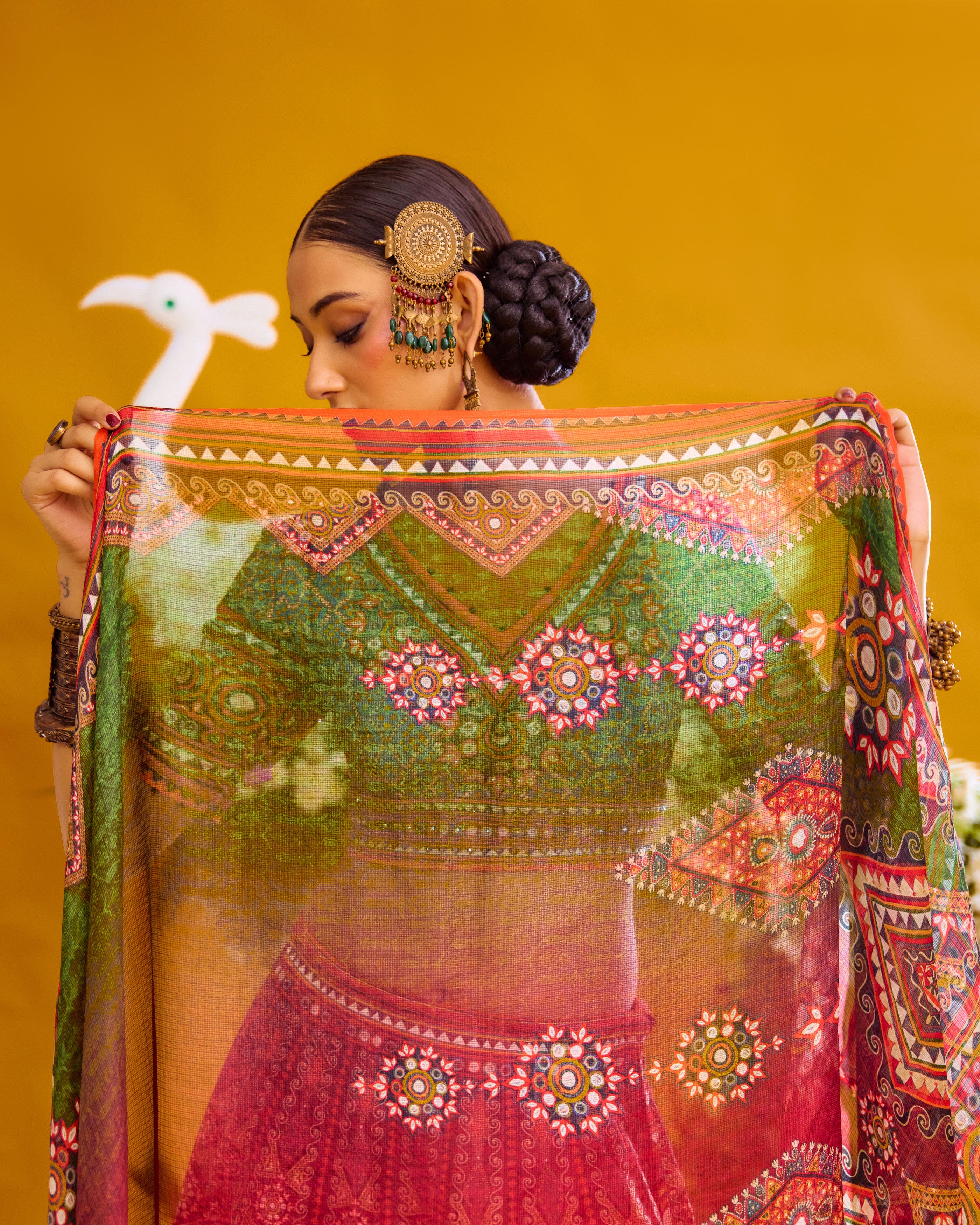 Baati : Leela - Multi/Kastoor