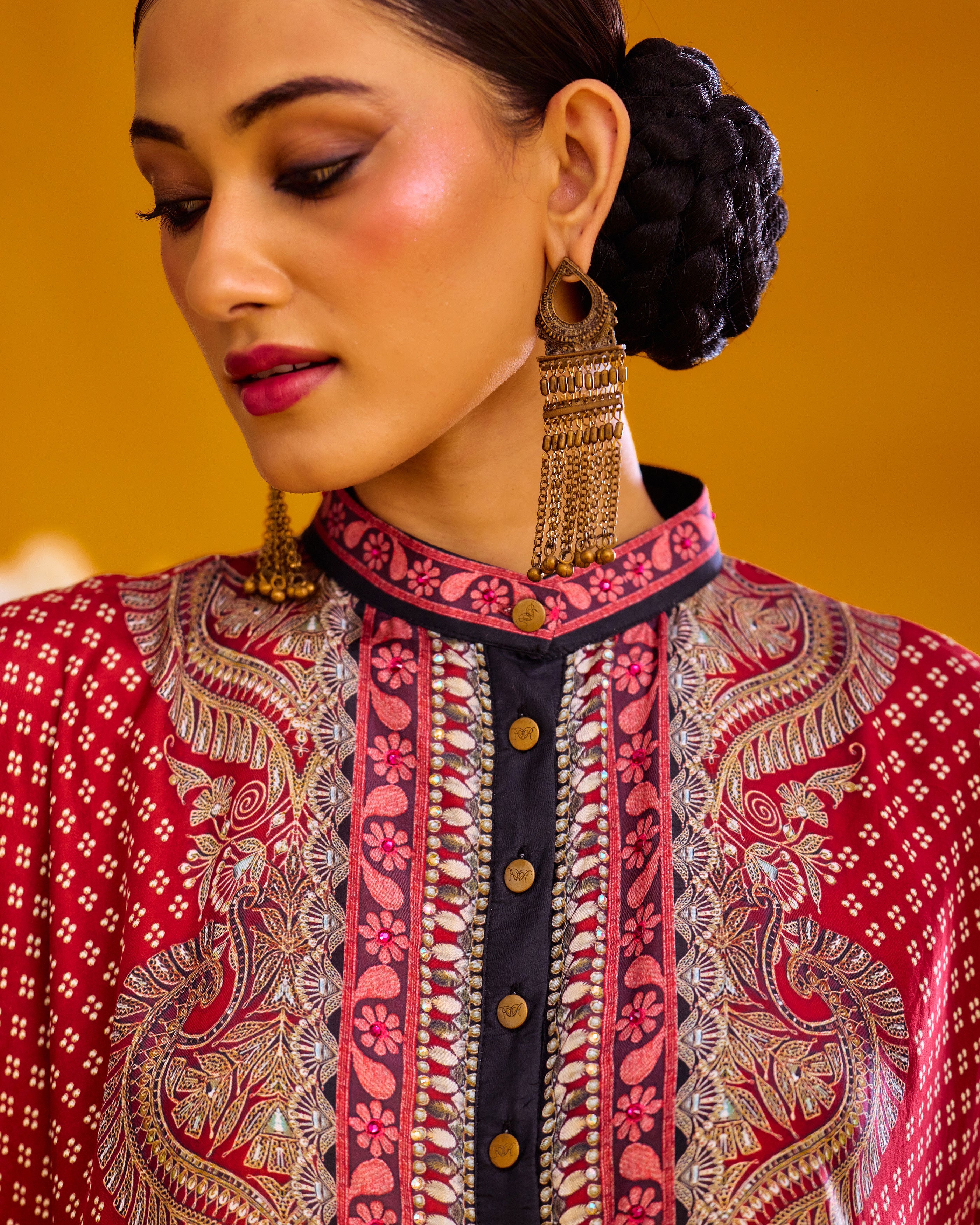 Baati : Chantelle 42" - Brick Red