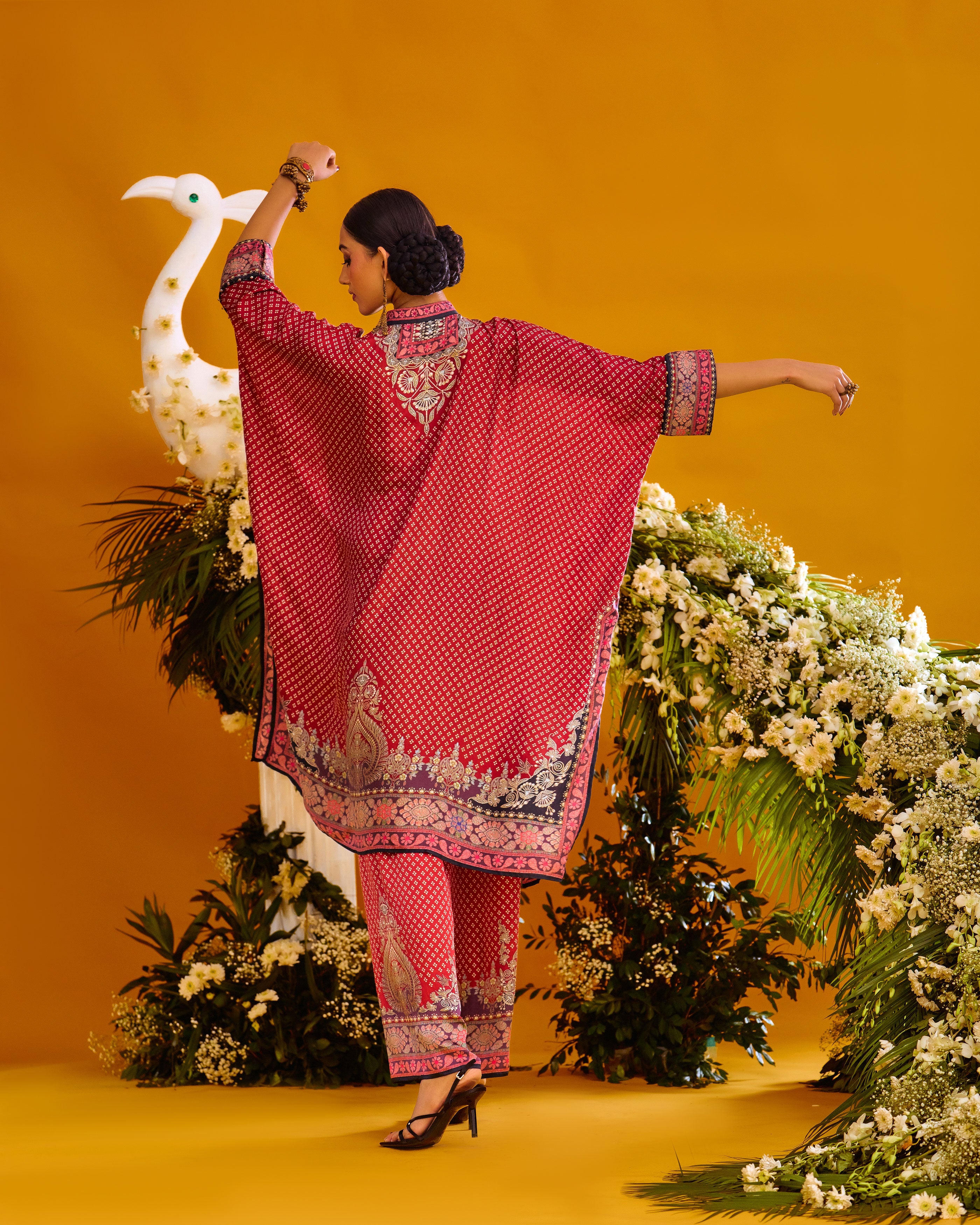 Baati : Chantelle 42" - Brick Red