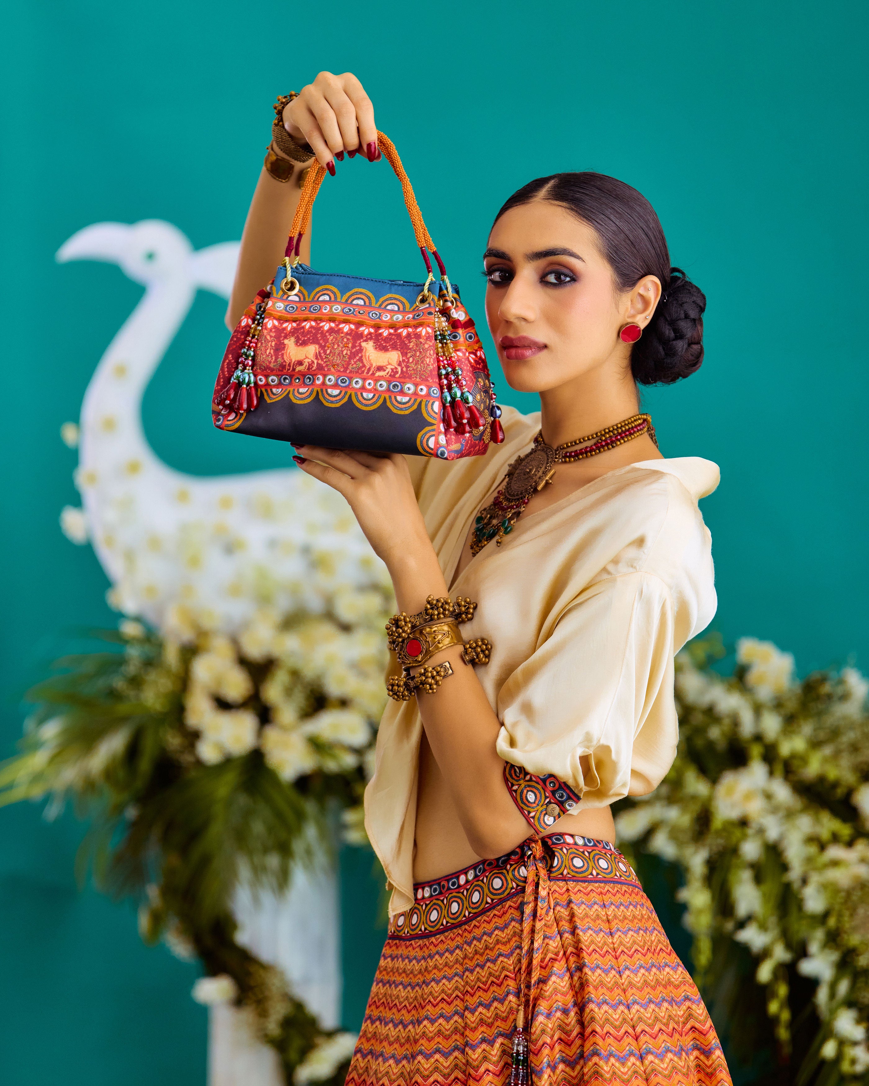 Baati : Rubali/Leela - Ivory/Chevron