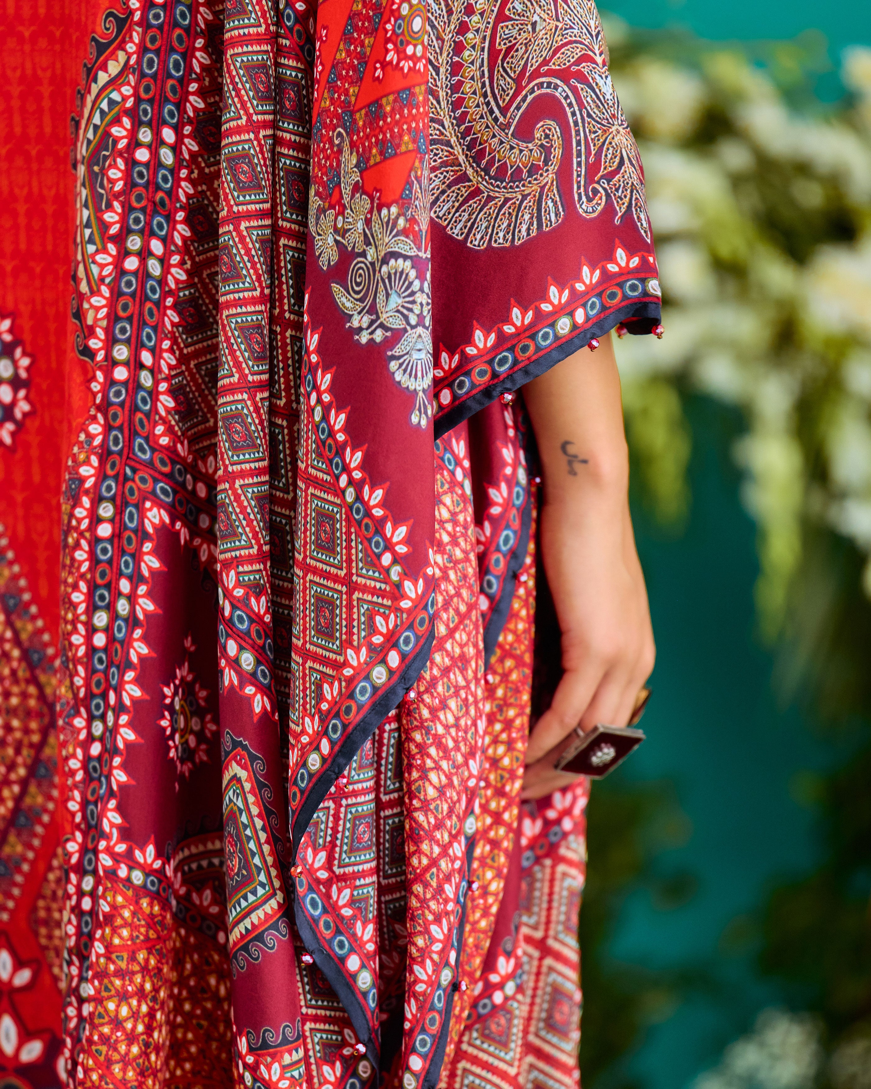 Baati : Beatrice - Red