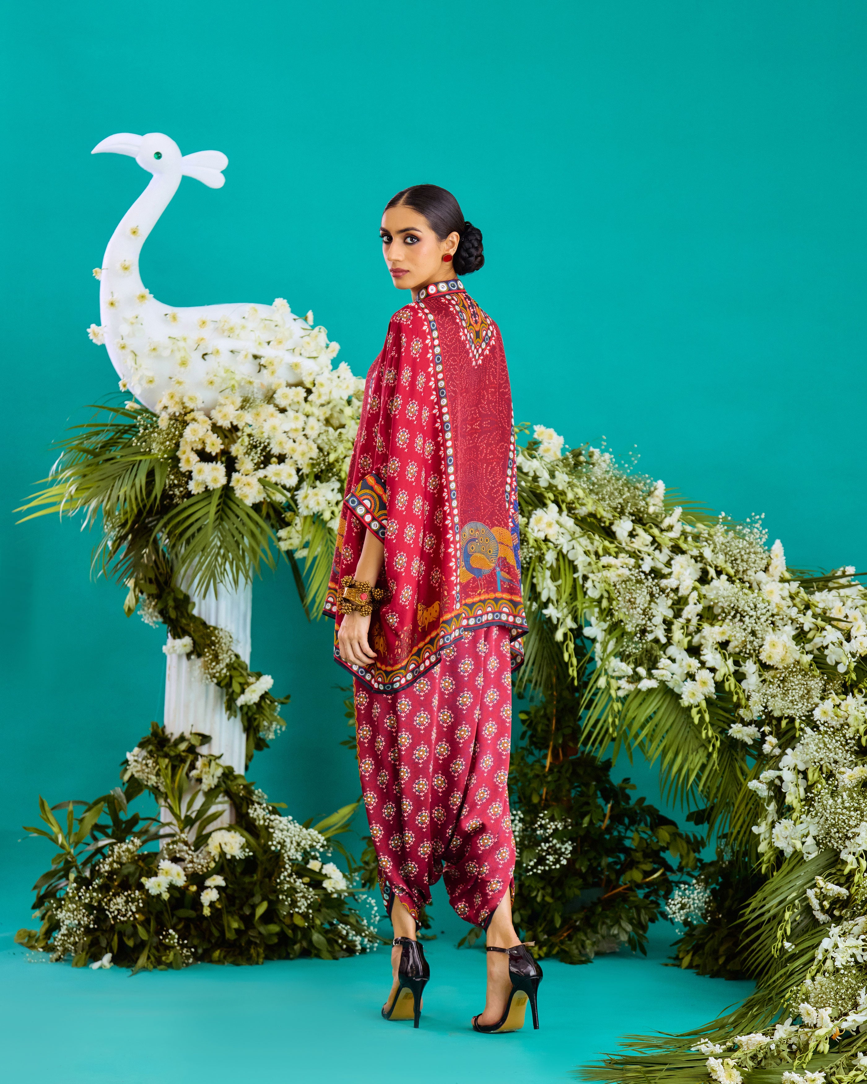 Baati : Chanel/Sonth - Navy/Maroon