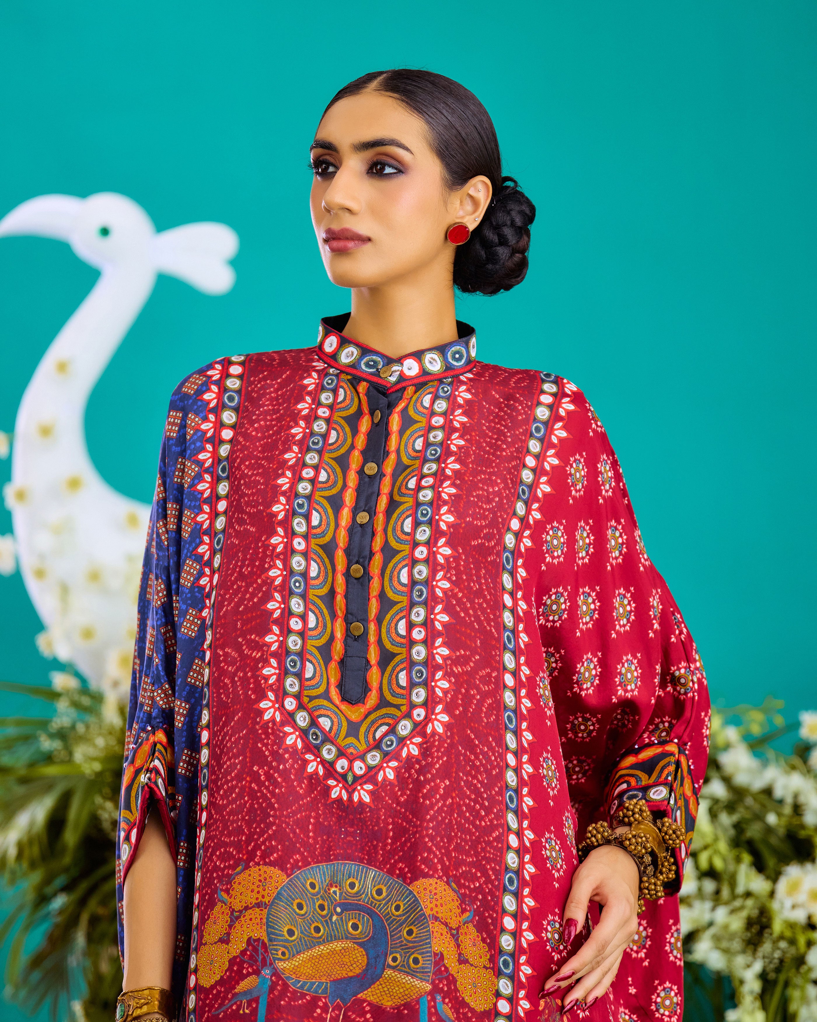 Baati : Chanel/Sonth - Navy/Maroon