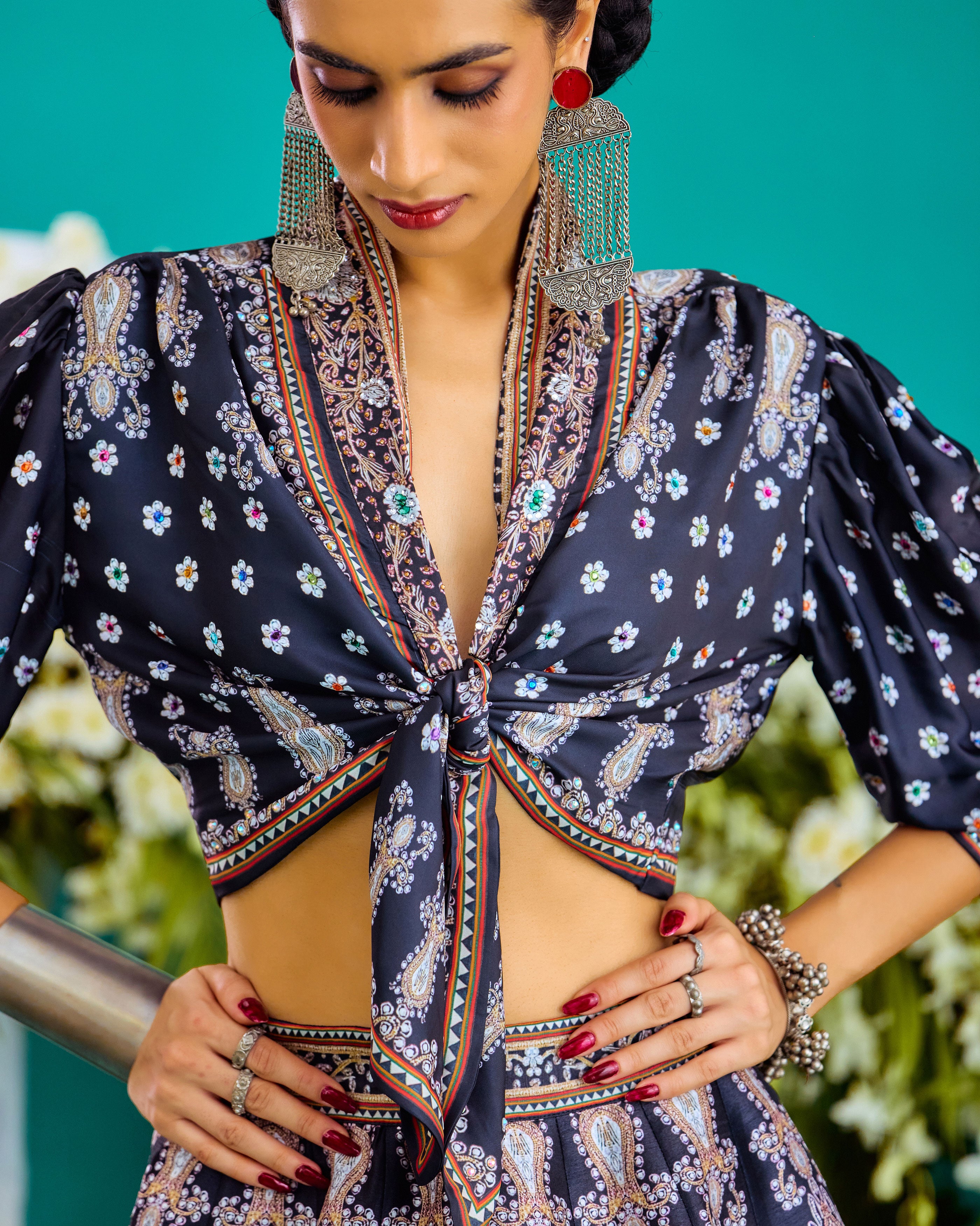 Baati : Rubali/Leela - Black