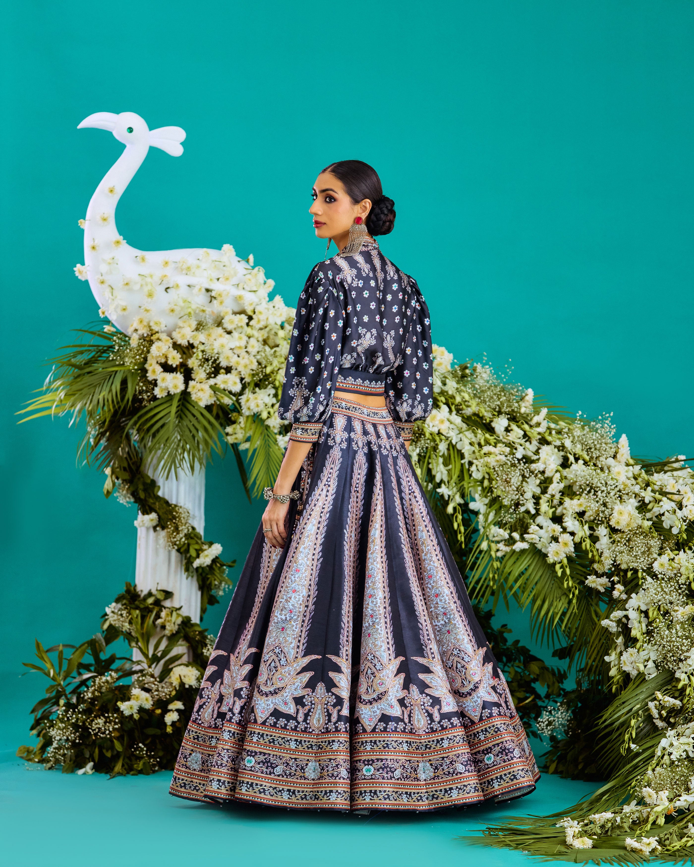Baati : Rubali/Leela - Black