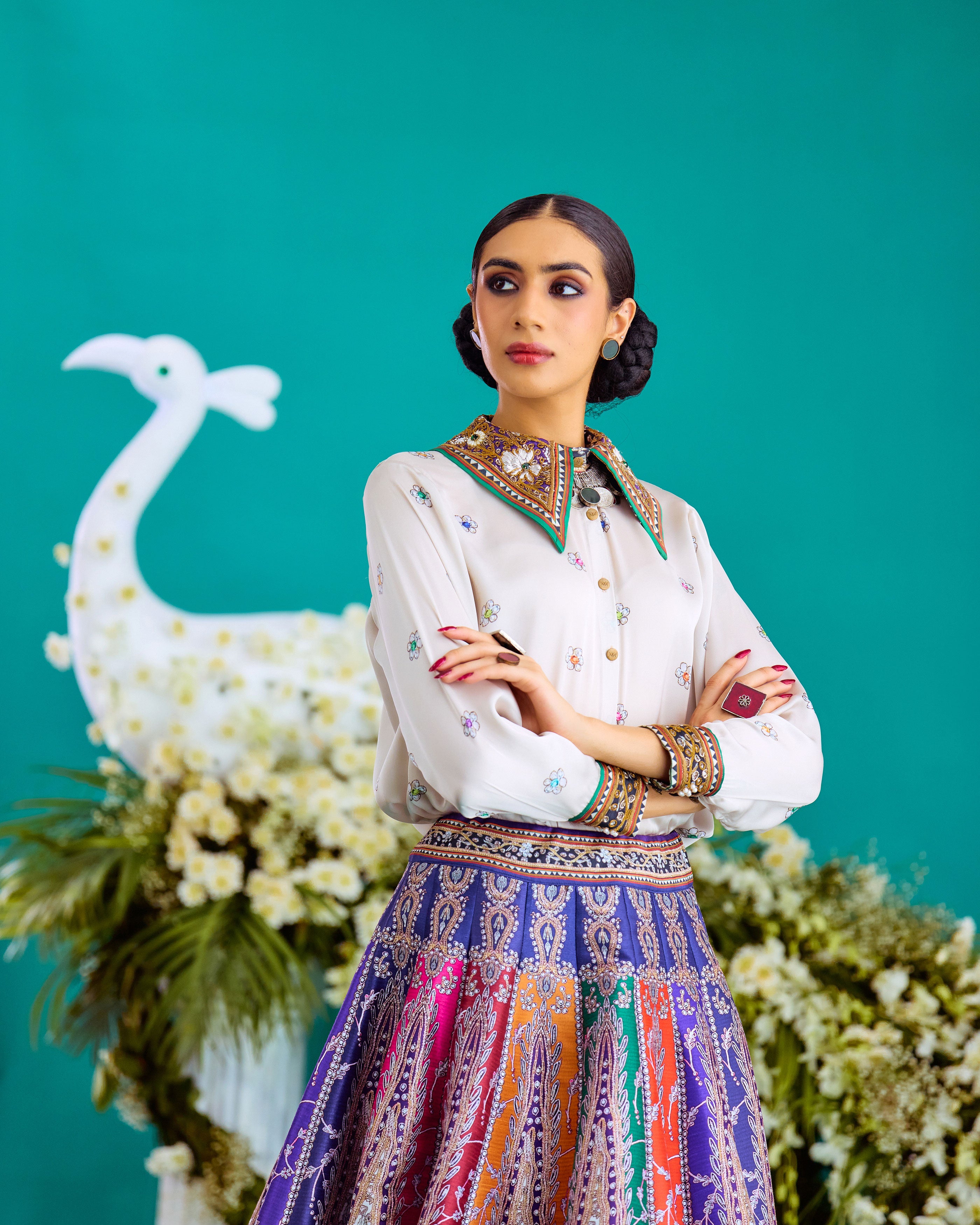 Baati : Anayra/Leela - Ivory/Multi