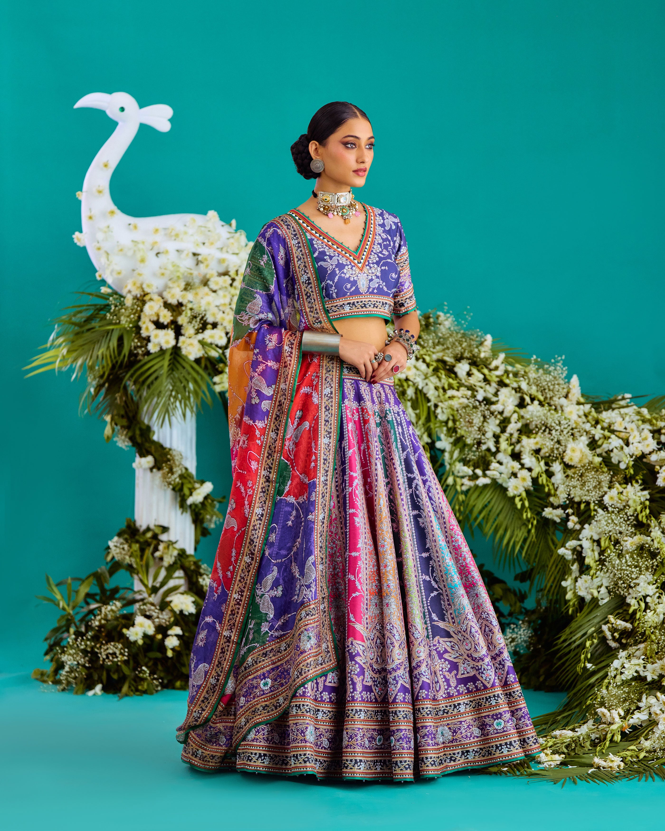 Baati : Leela - Navy/Multi