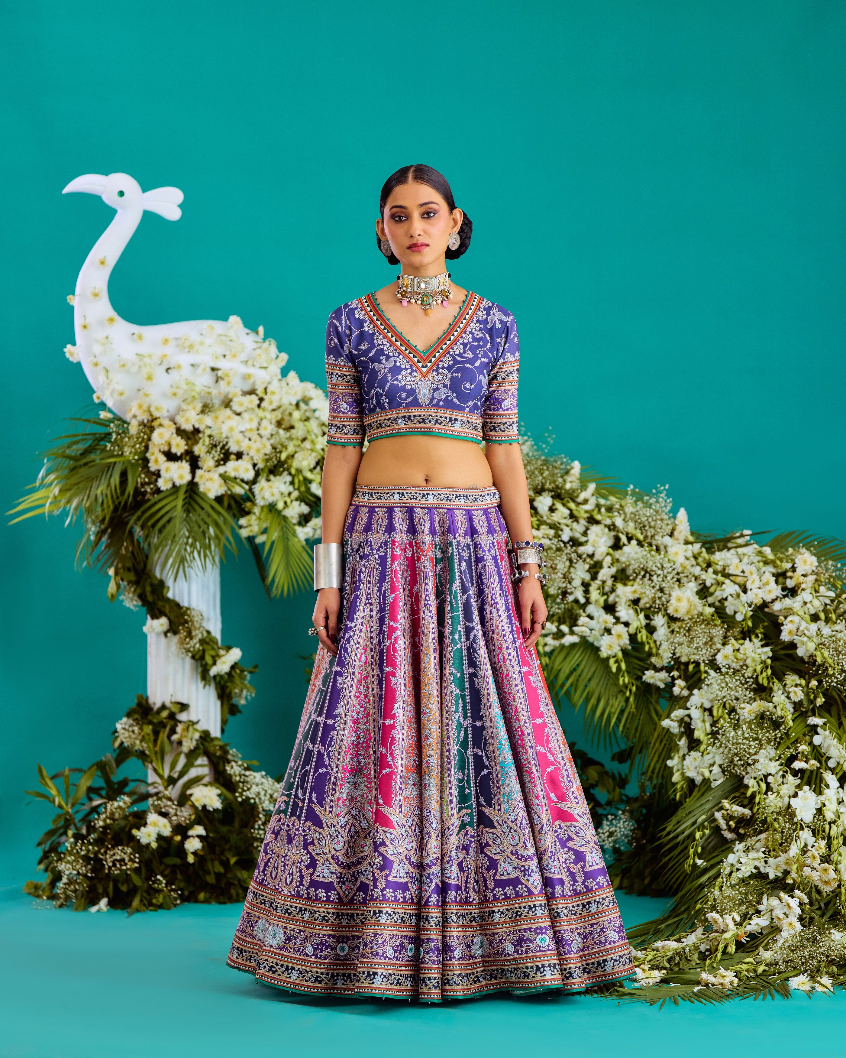 Baati : Leela - Navy/Multi