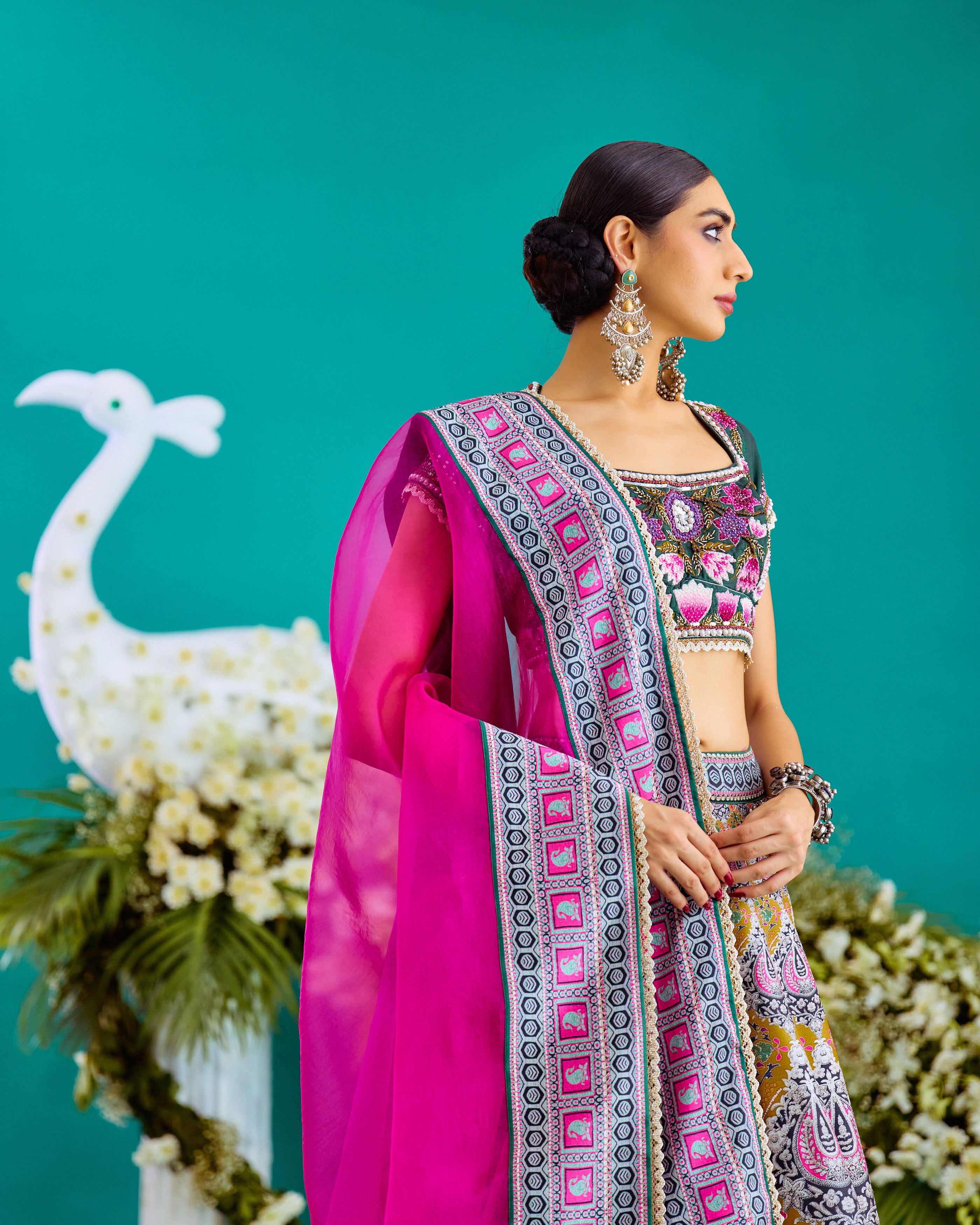 Baati : Leela - Fuchsia/Anise Green