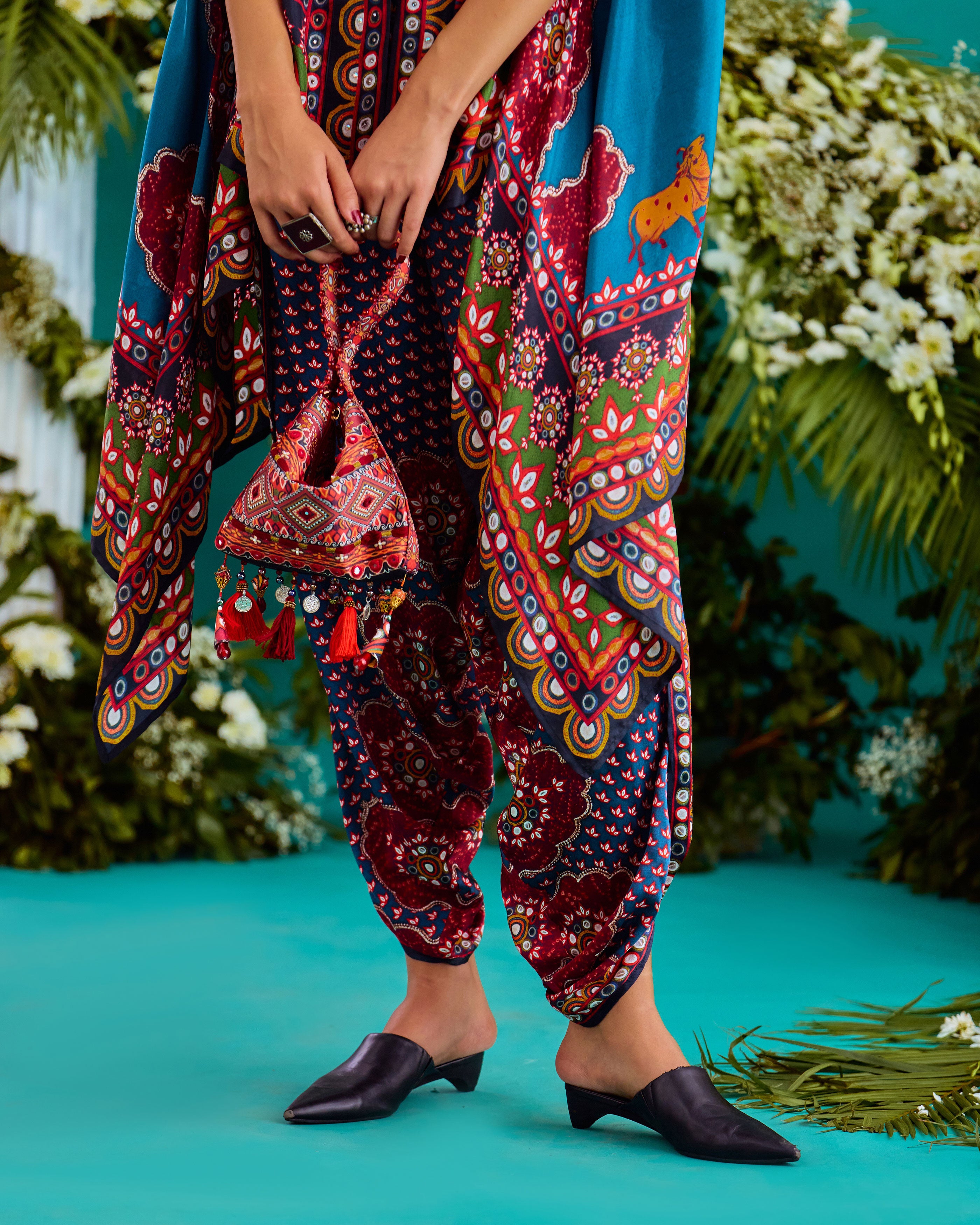 Baati : Chloe - Peacock Blue