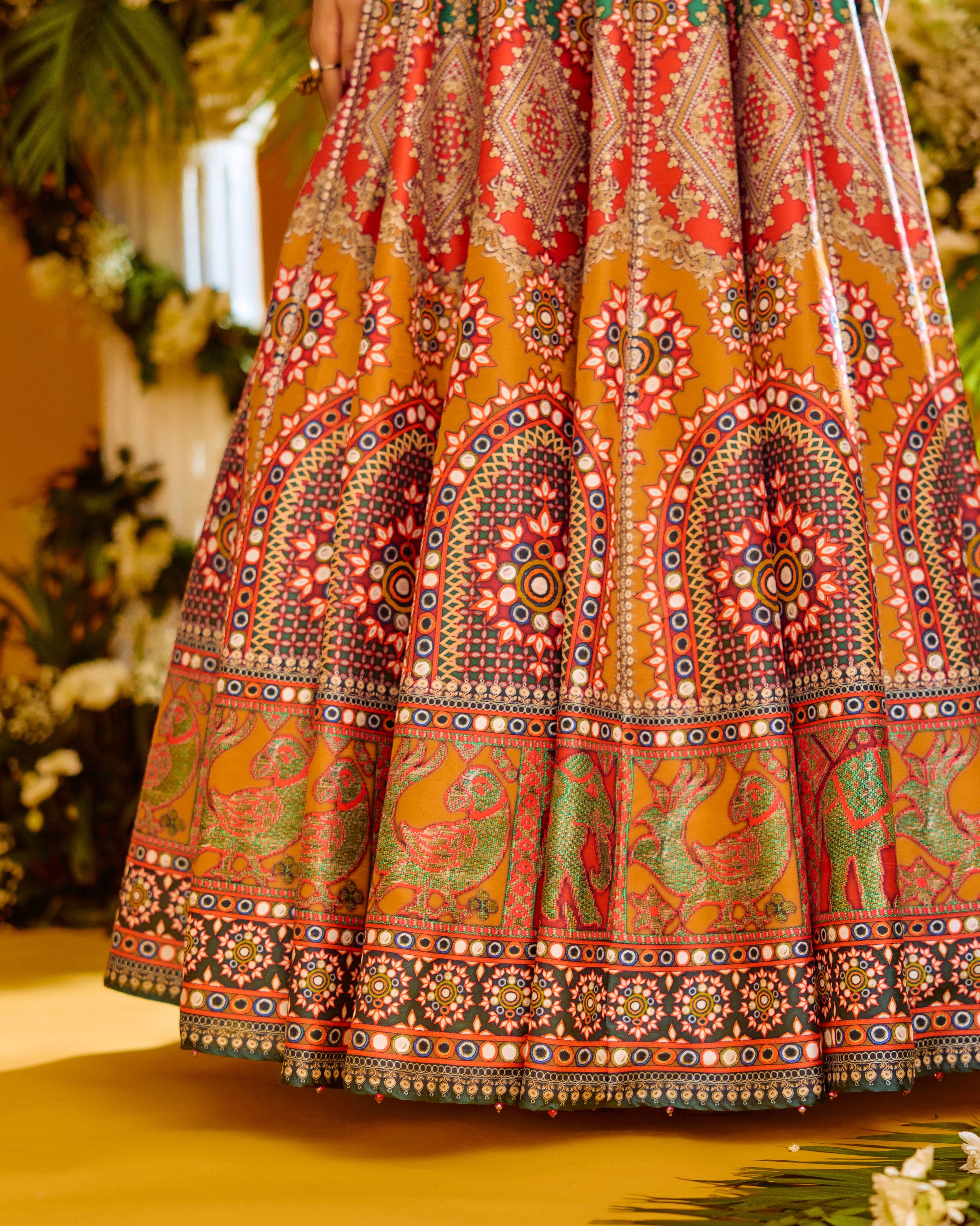 Baati : Varsha/Leela - Paroot/Mustard