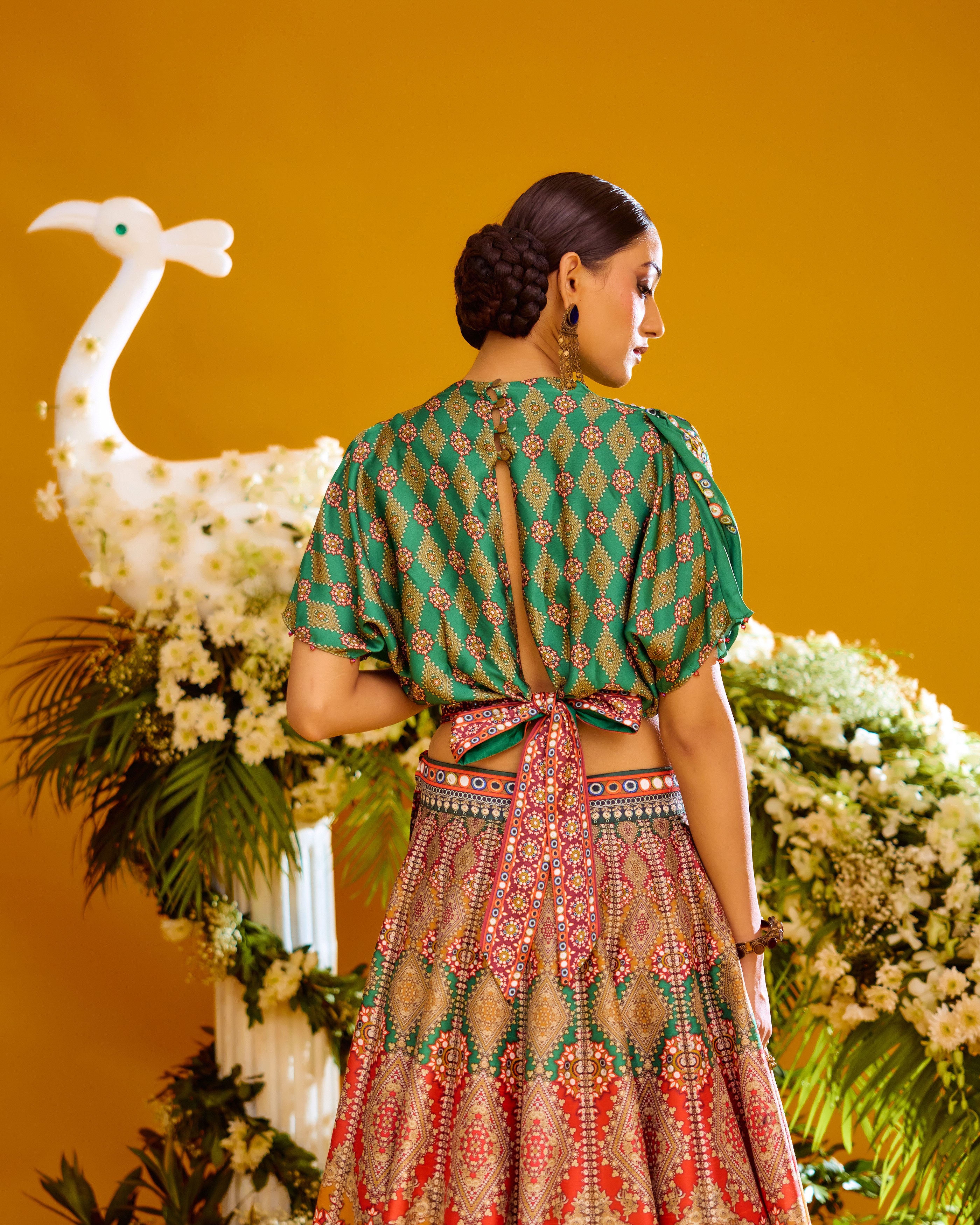 Baati : Varsha/Leela - Paroot/Mustard