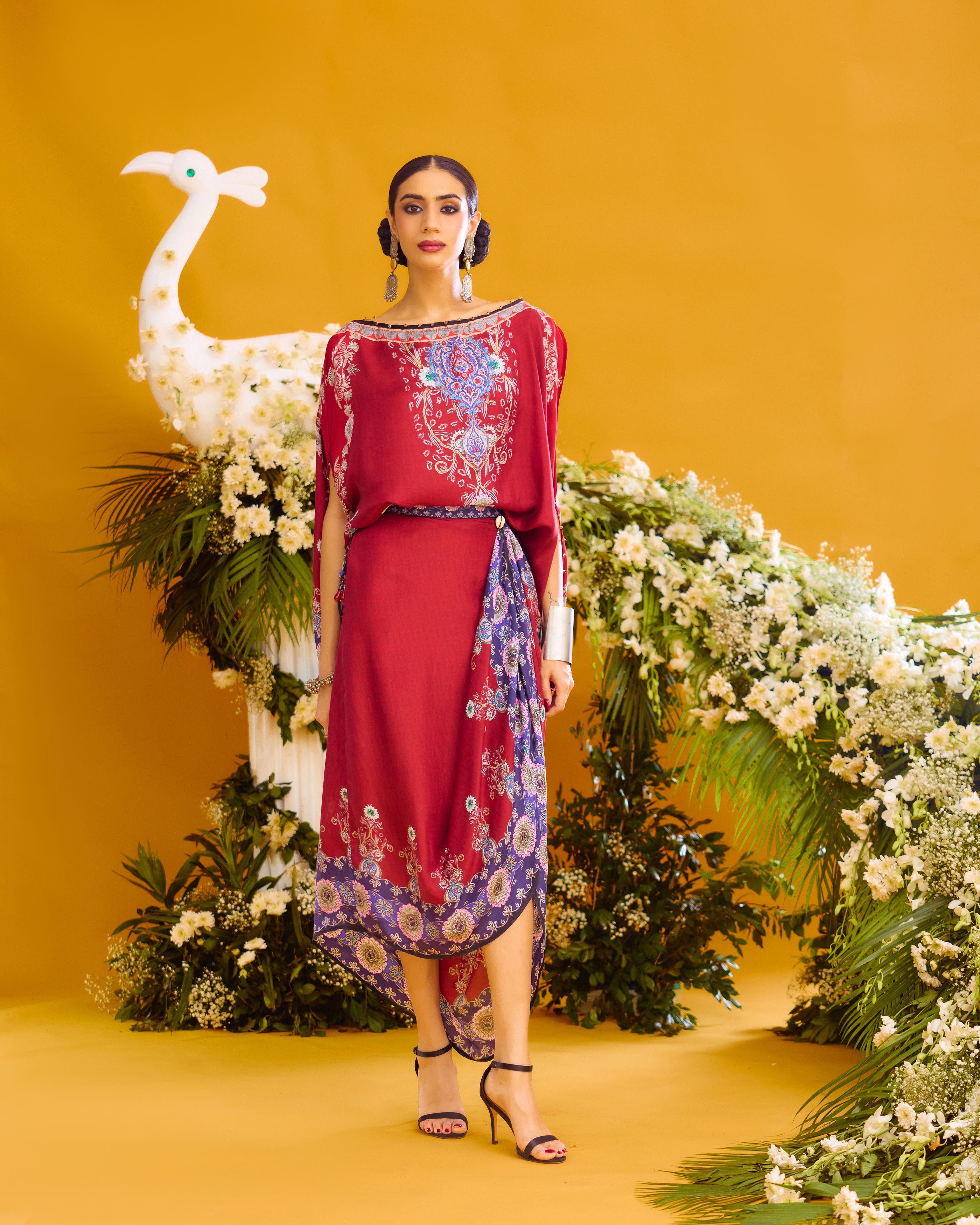Baati : Kamini - Maroon
