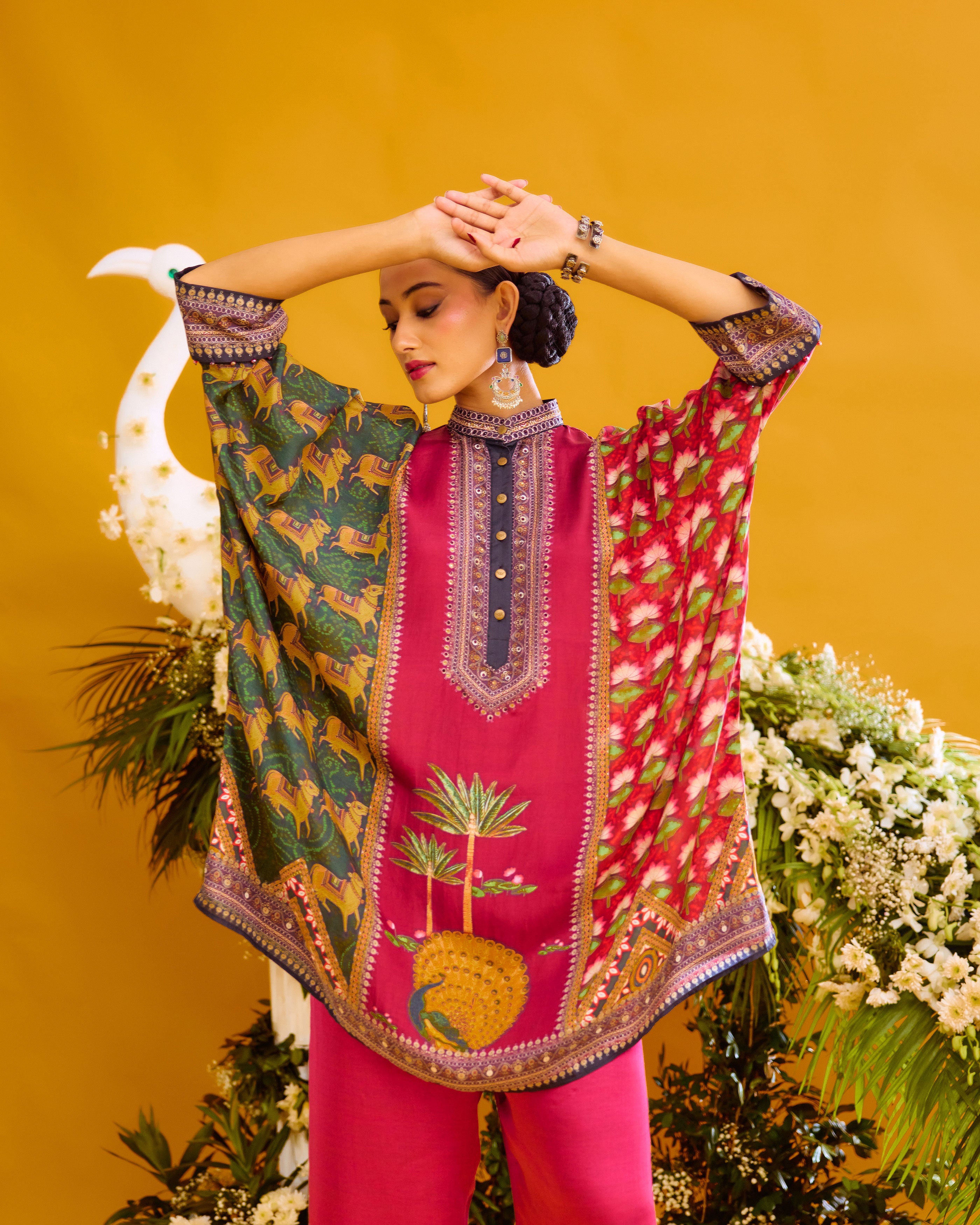 Baati : Chanel 36" - Multi