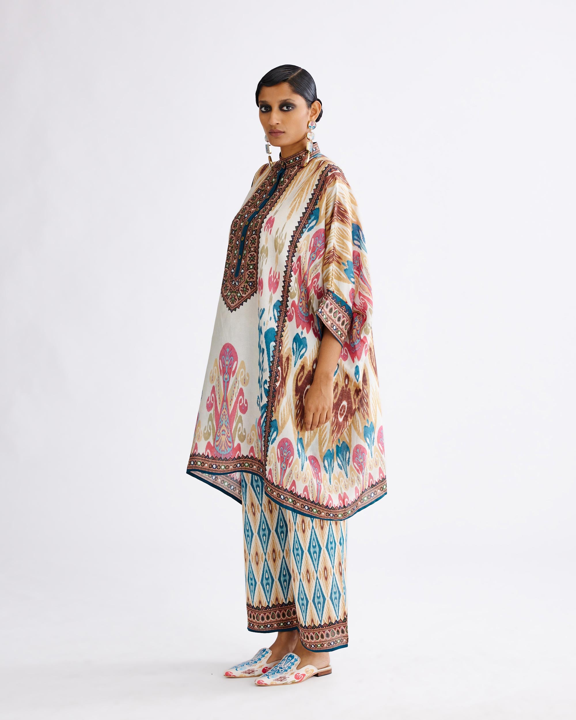 Marrakesh : Chanel 36" - Multi