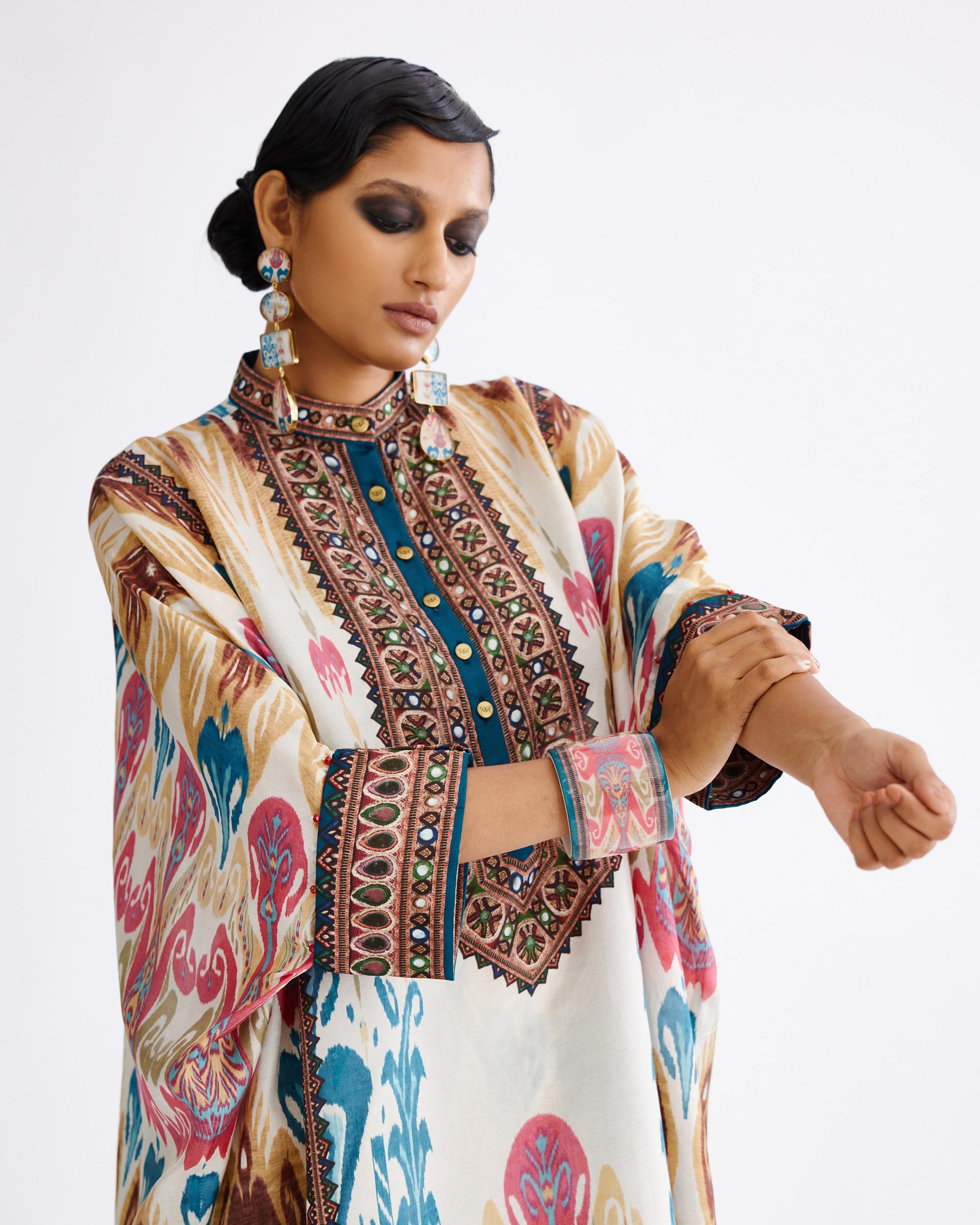 Marrakesh : Chanel 36" - Multi