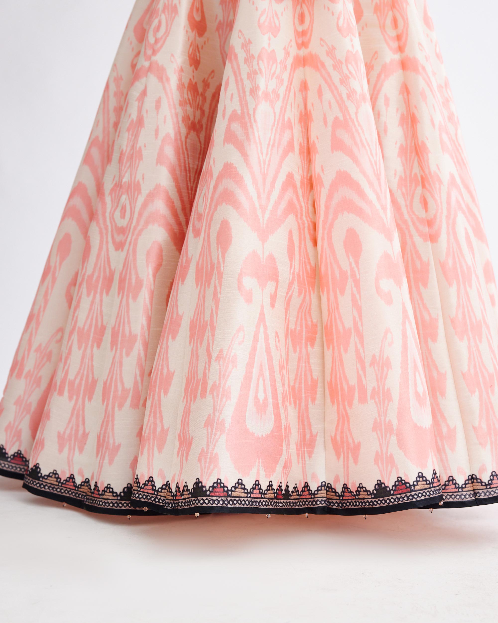 Marrakesh : Varsha Leela - Blush