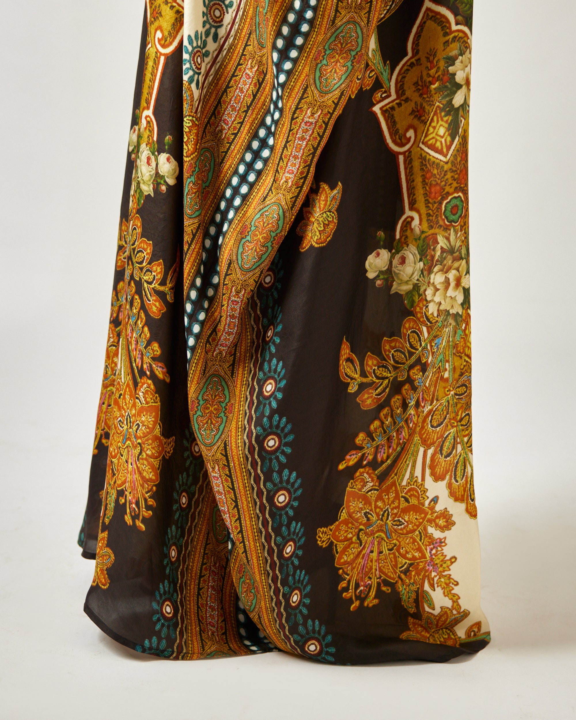 mon amour : Imama - Black/Gold
