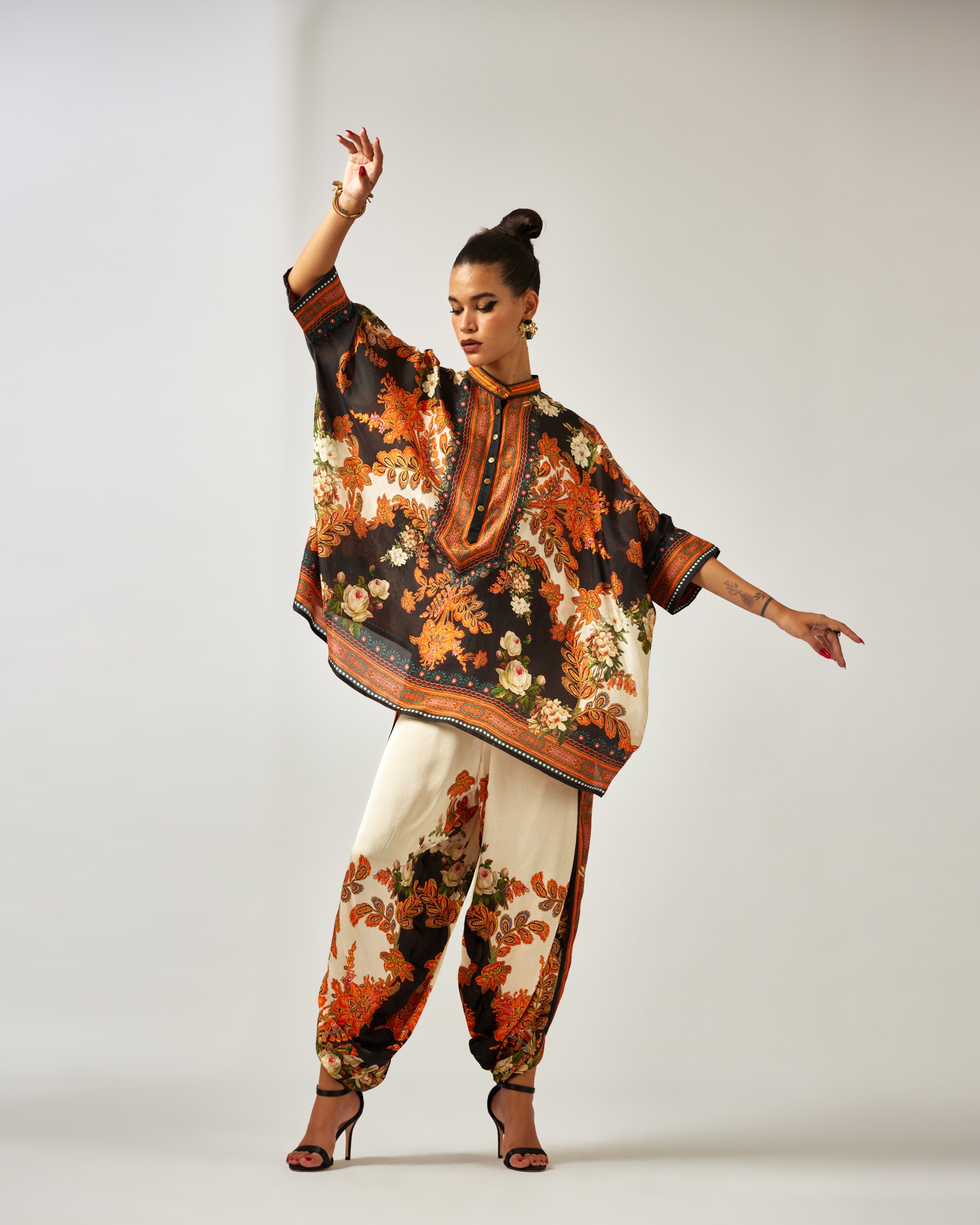 mon amour : Chanel/Sonth - Orange/Black
