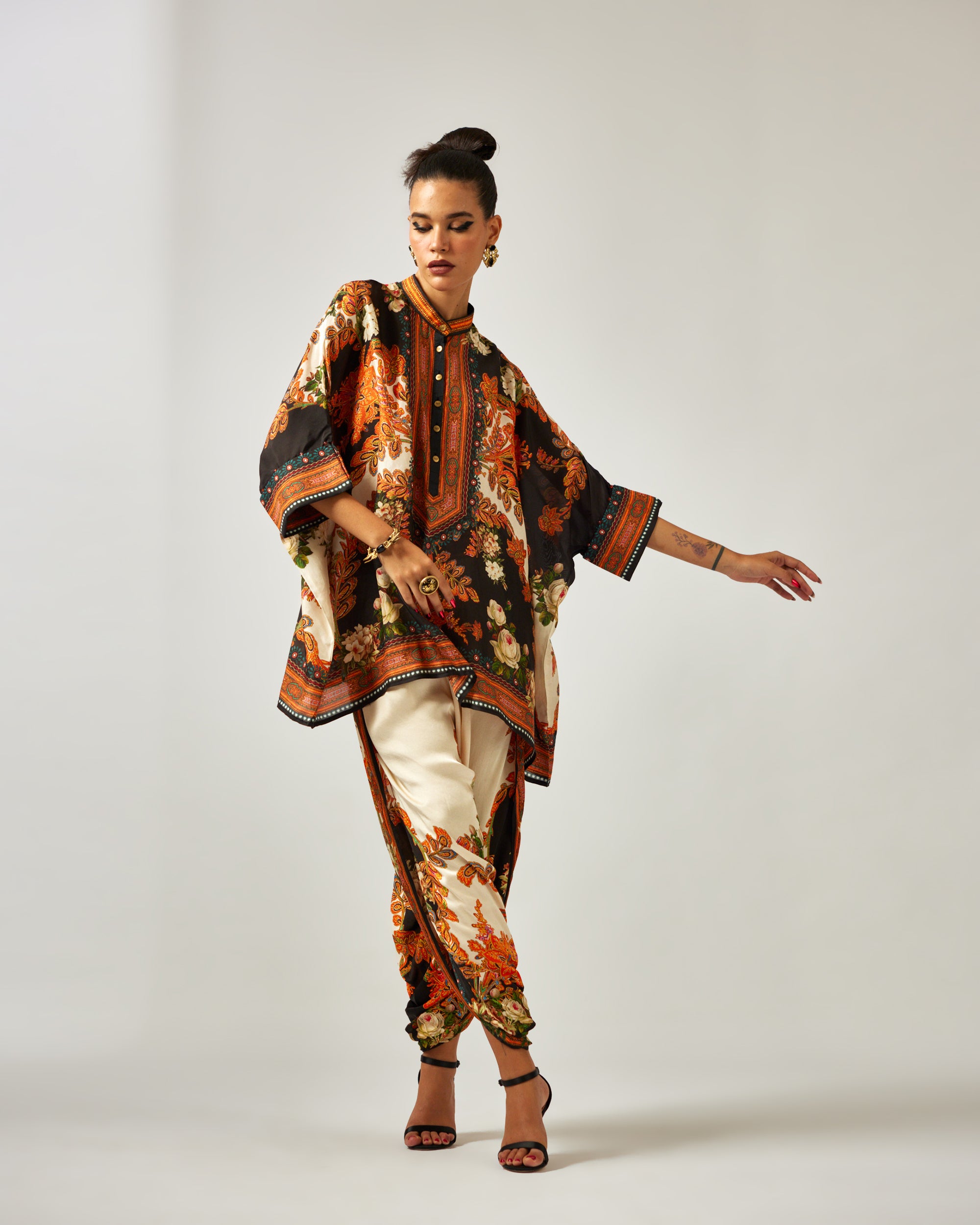mon amour : Chanel/Sonth - Orange/Black