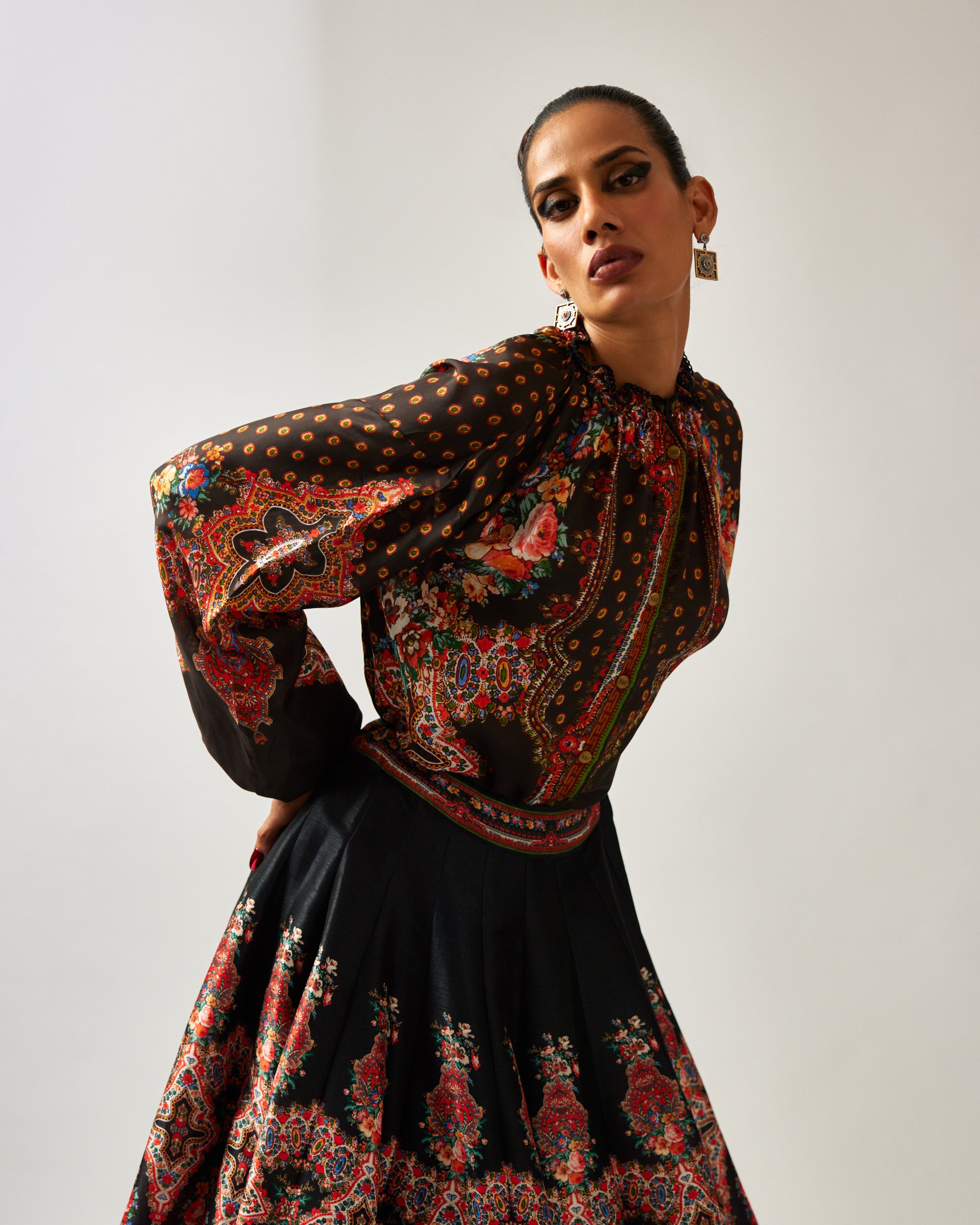 mon amour : Larisa Leela - Black/Orange