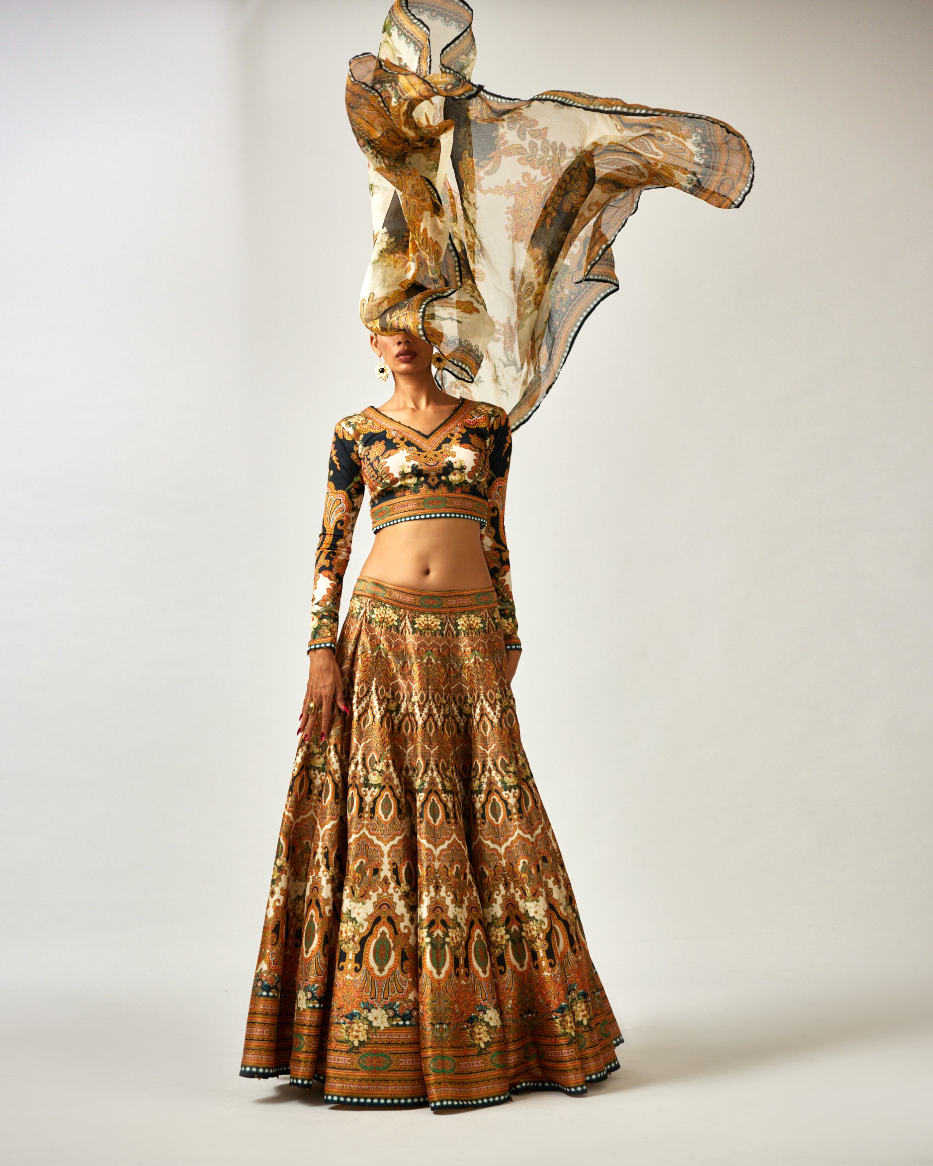 mon amour : Leela - Black/Gold