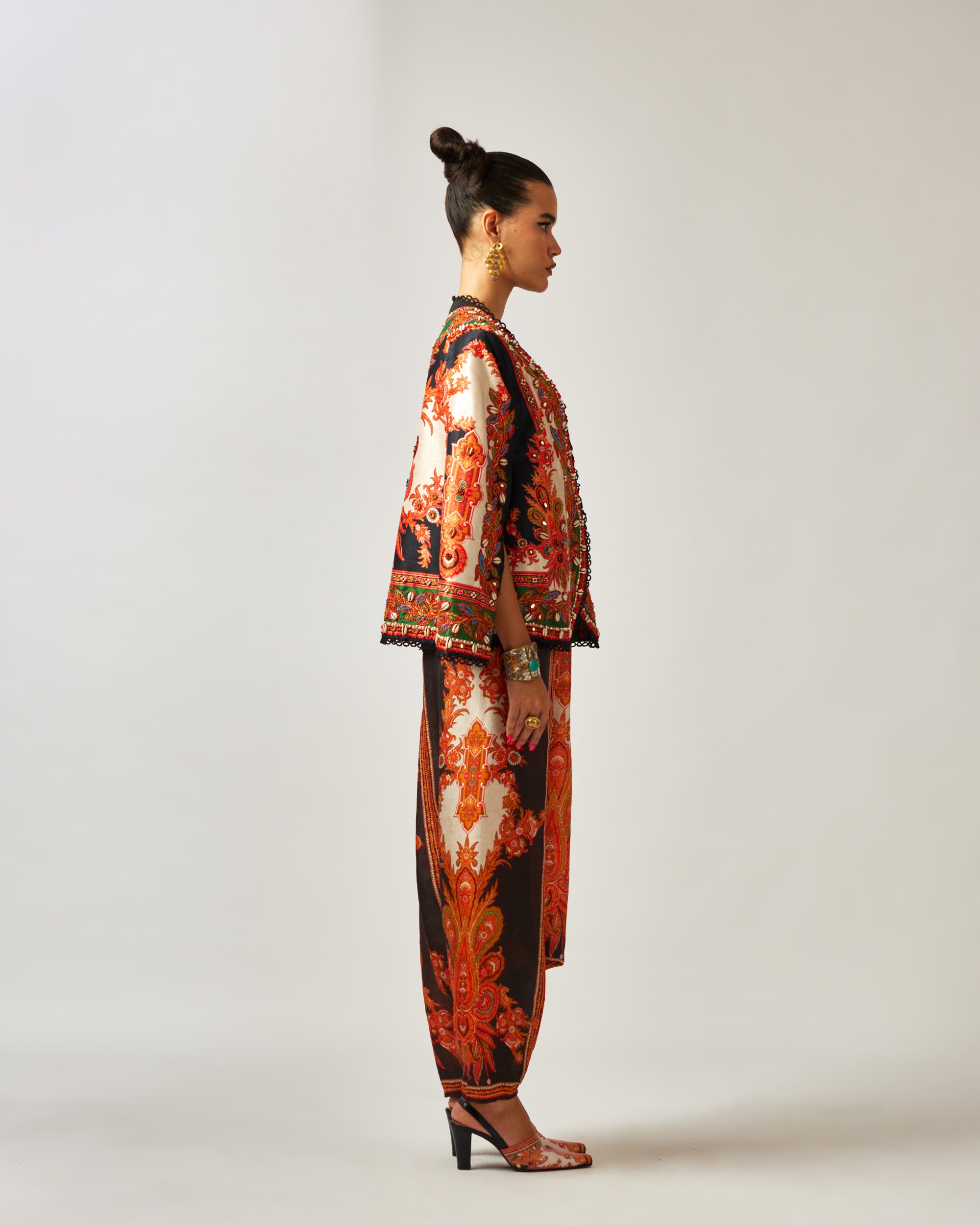 mon amour : Madina - Black/Orange