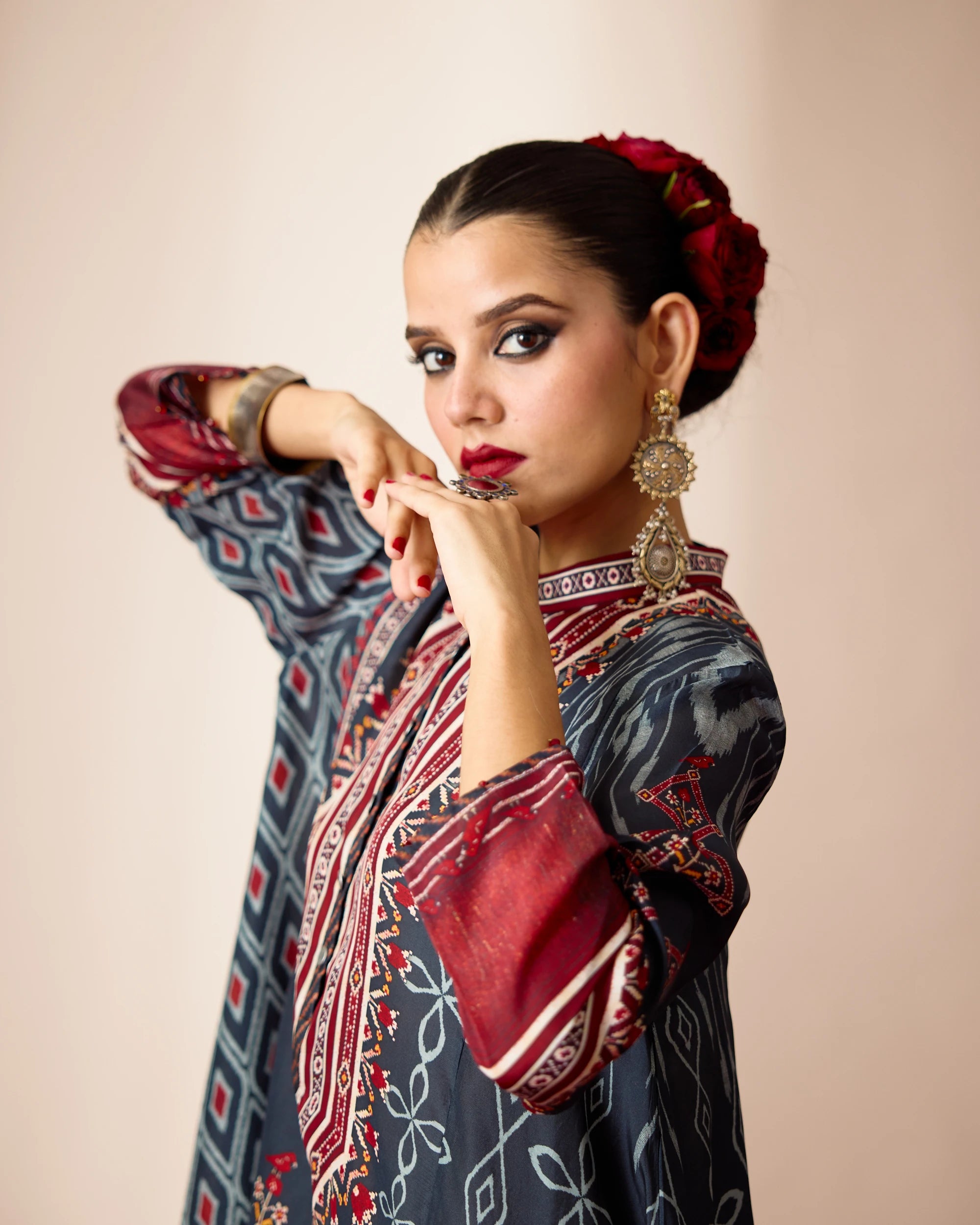 PATOLA : Navya