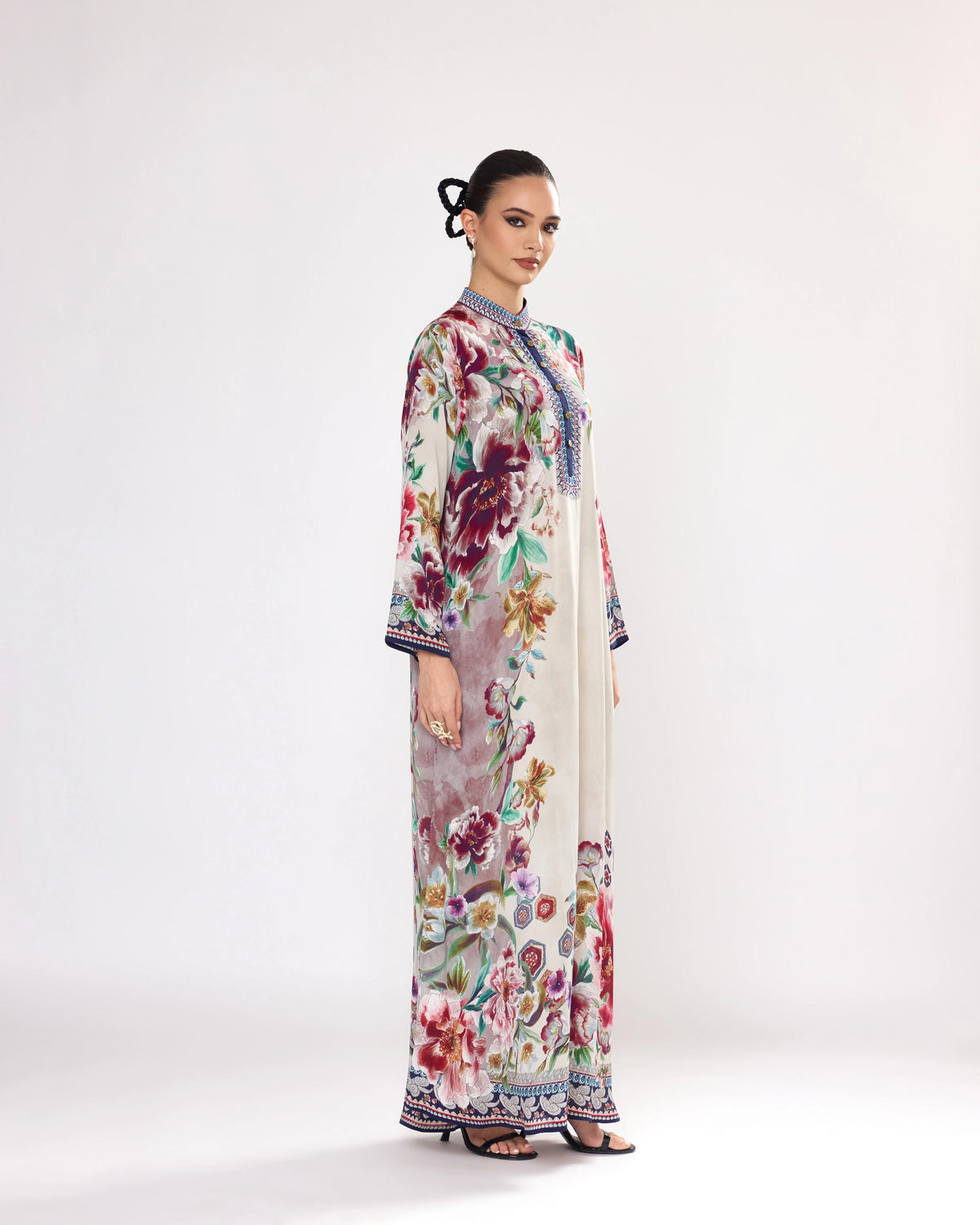 IKEBANA : Ghazal
