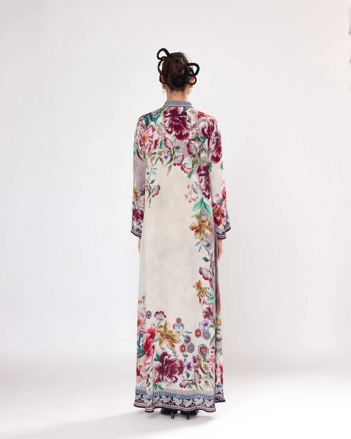 IKEBANA : Ghazal