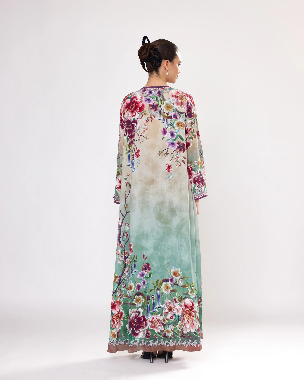 IKEBANA : Kamini