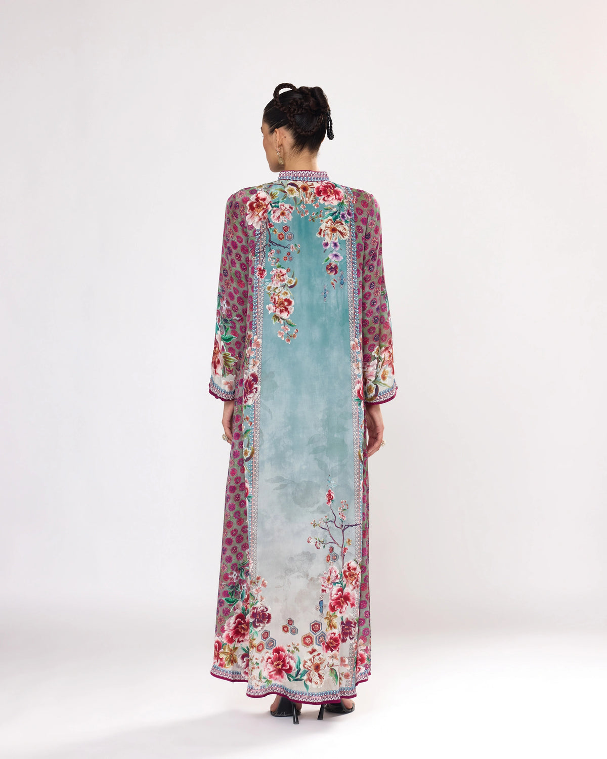 IKEBANA : Ghazala
