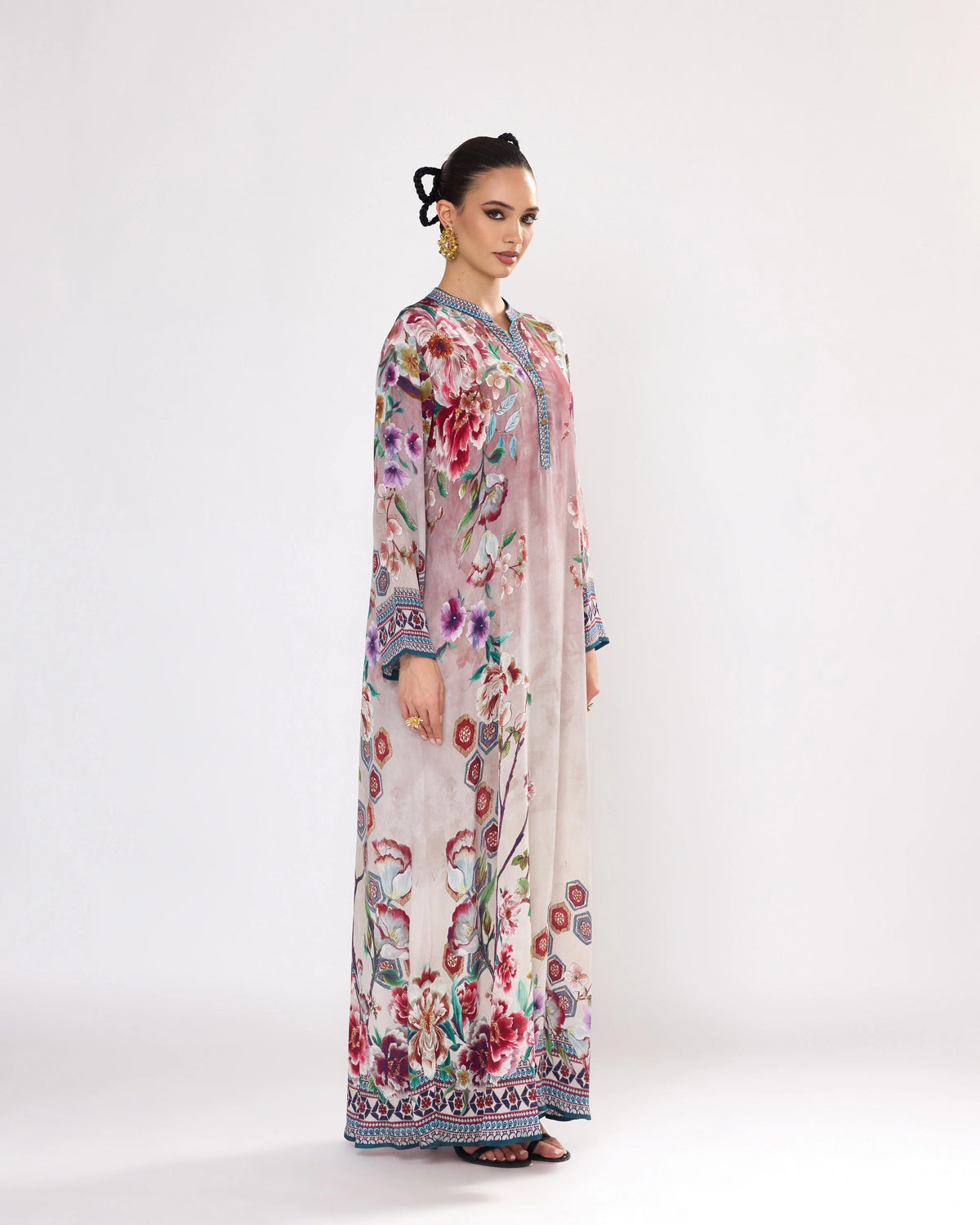 IKEBANA : Zeynep