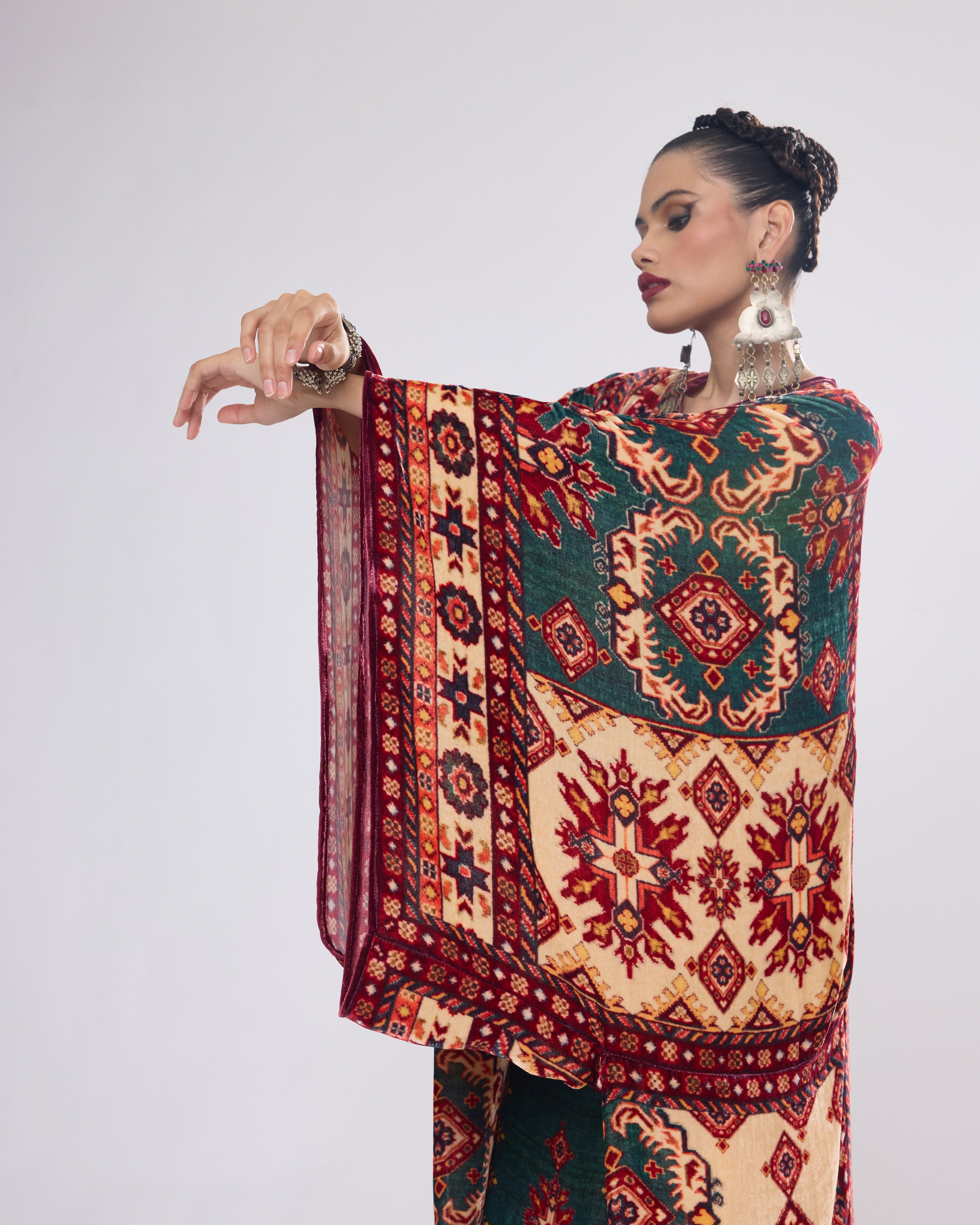 Arabian Nights : Beatrice - Teal/Red
