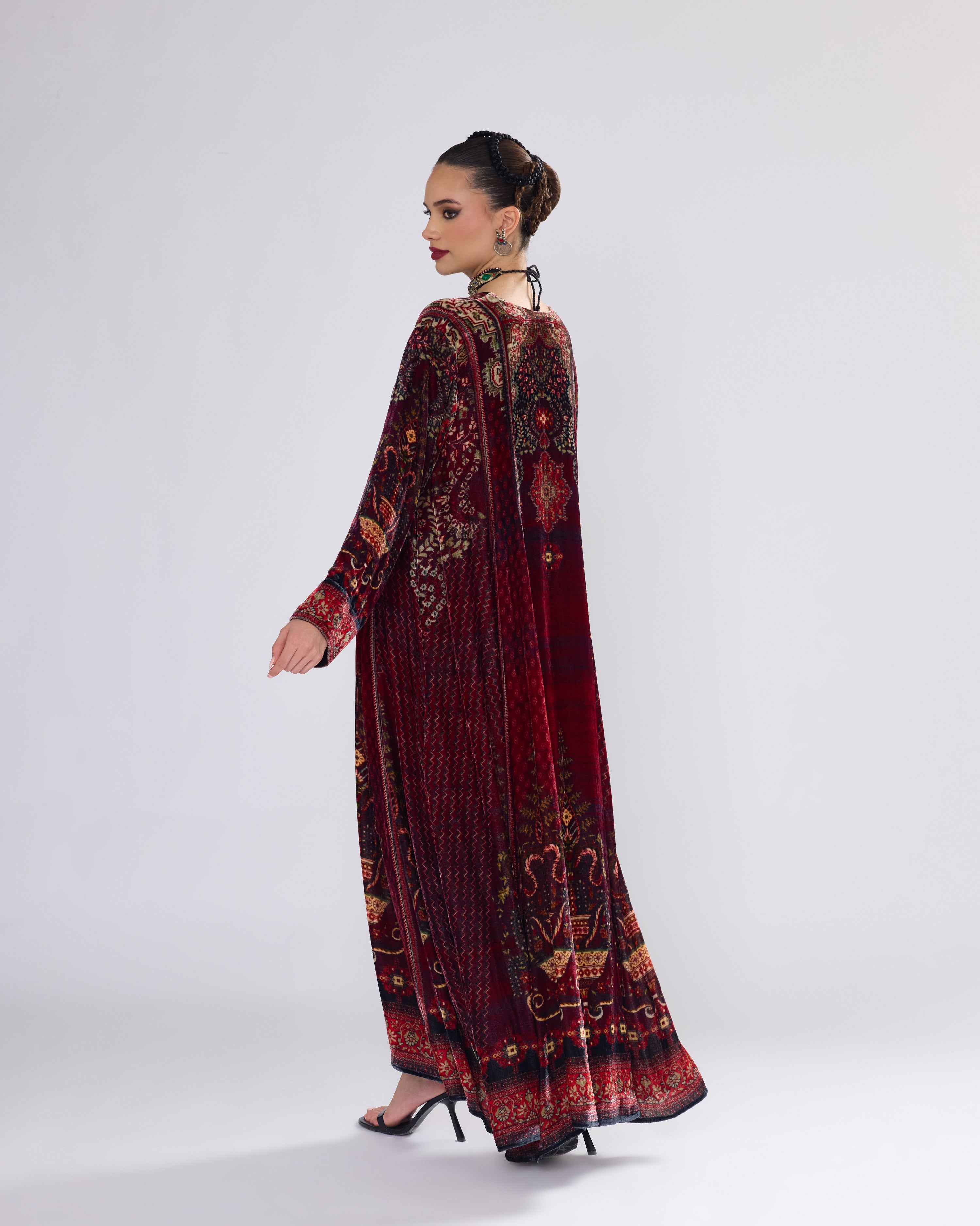 Arabian Nights : Adavi - Maroon