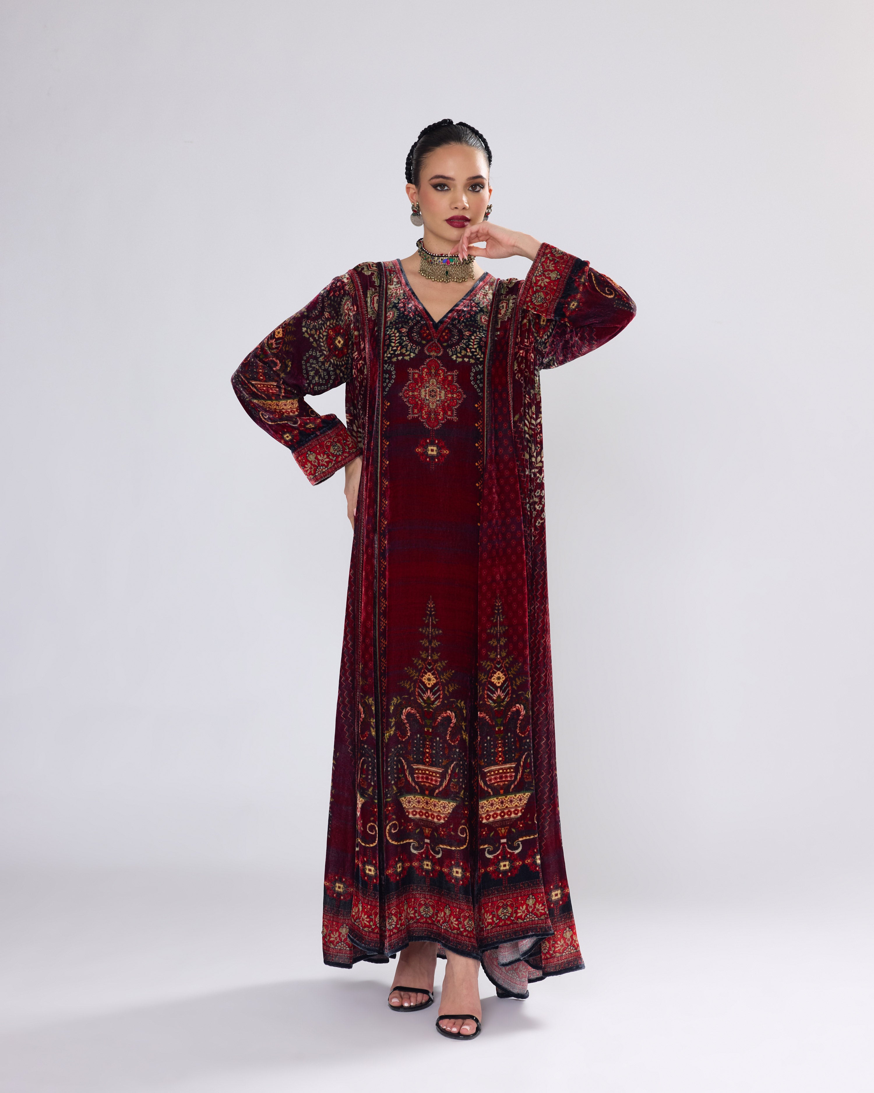 Arabian Nights : Adavi - Maroon