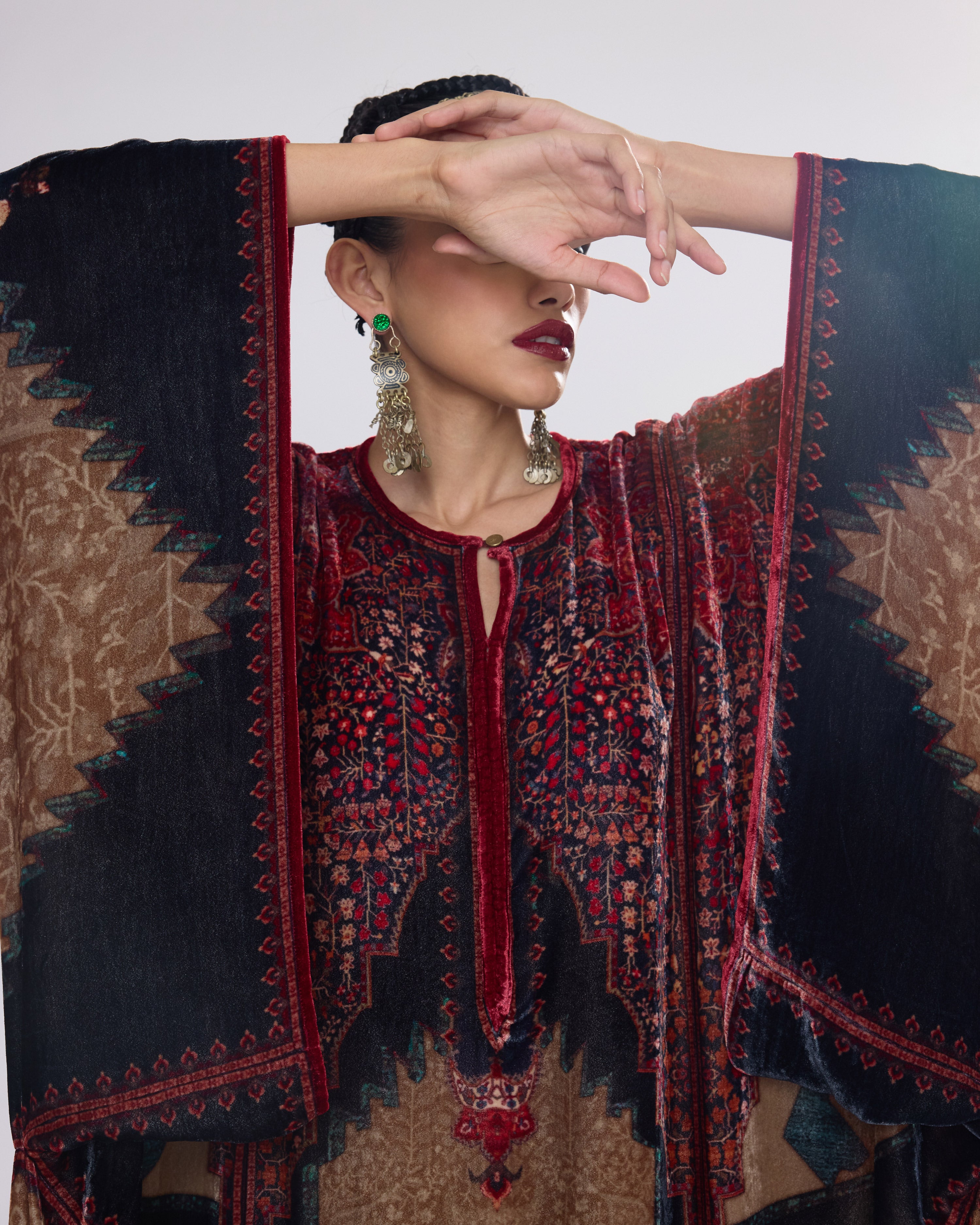 Arabian Nights : Beatrice - Taupe