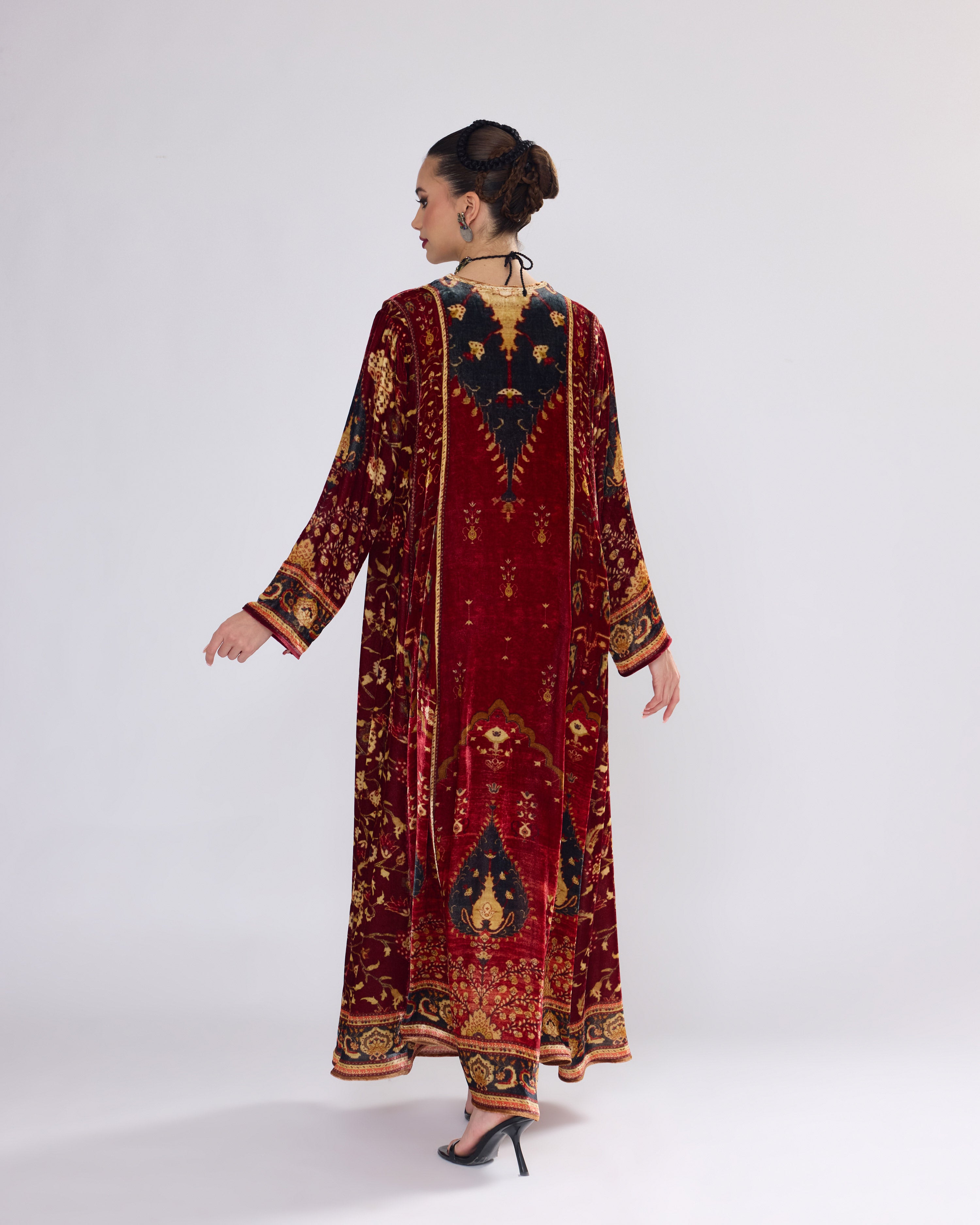 Arabian Nights : Adavi - Red/Gold