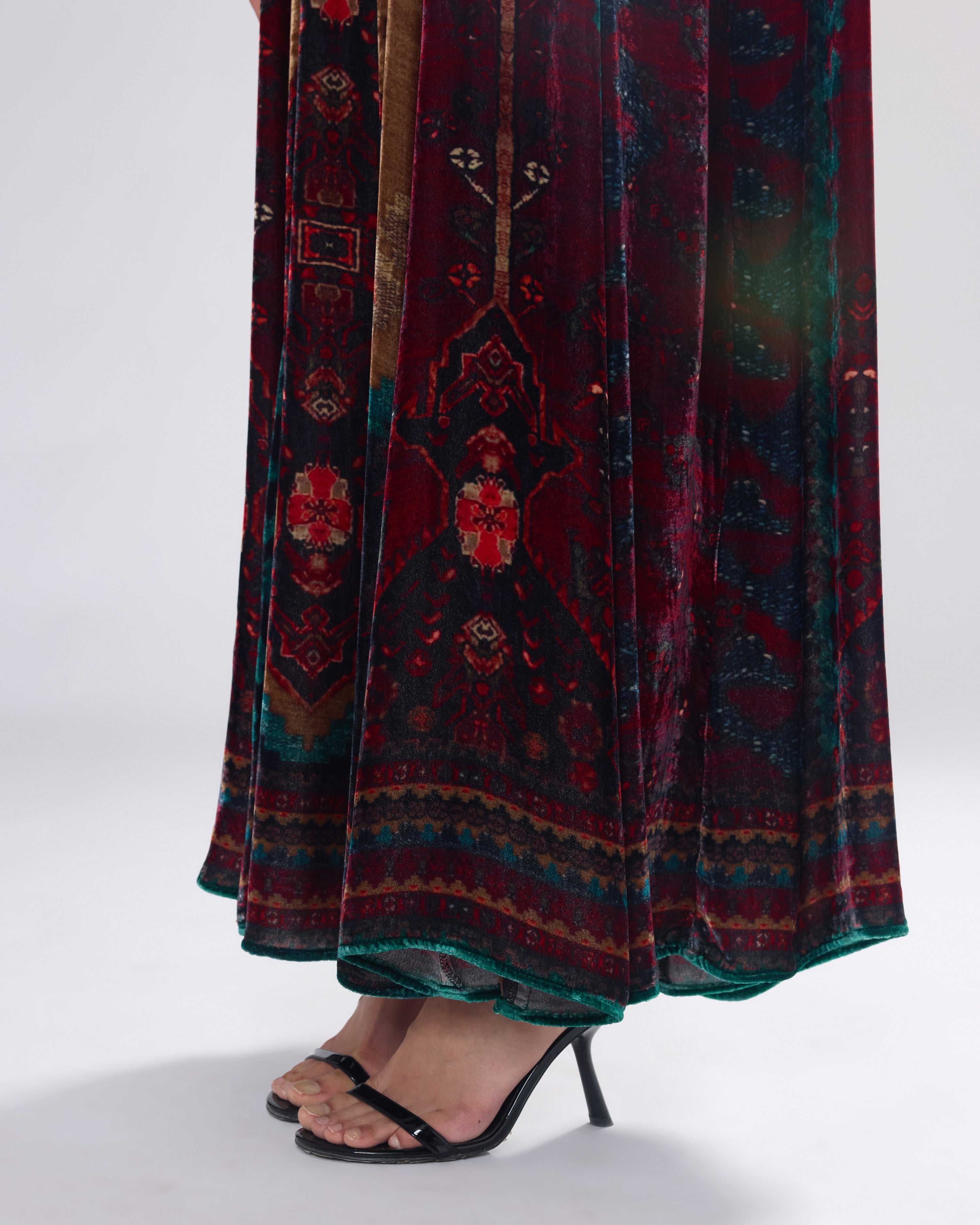 Arabian Nights : Anisha - Chestnut
