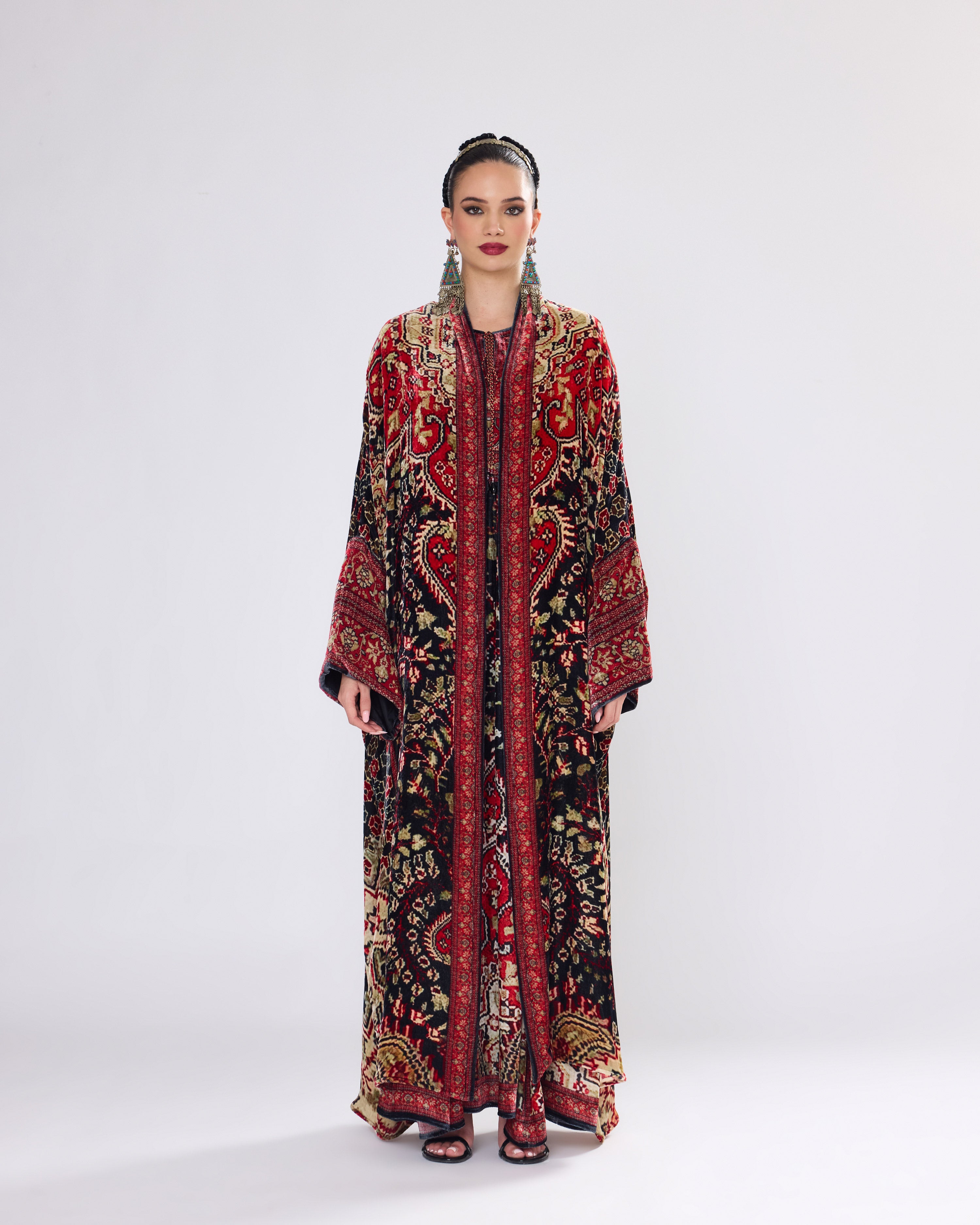 Arabian Nights : Abaya - Black/Red