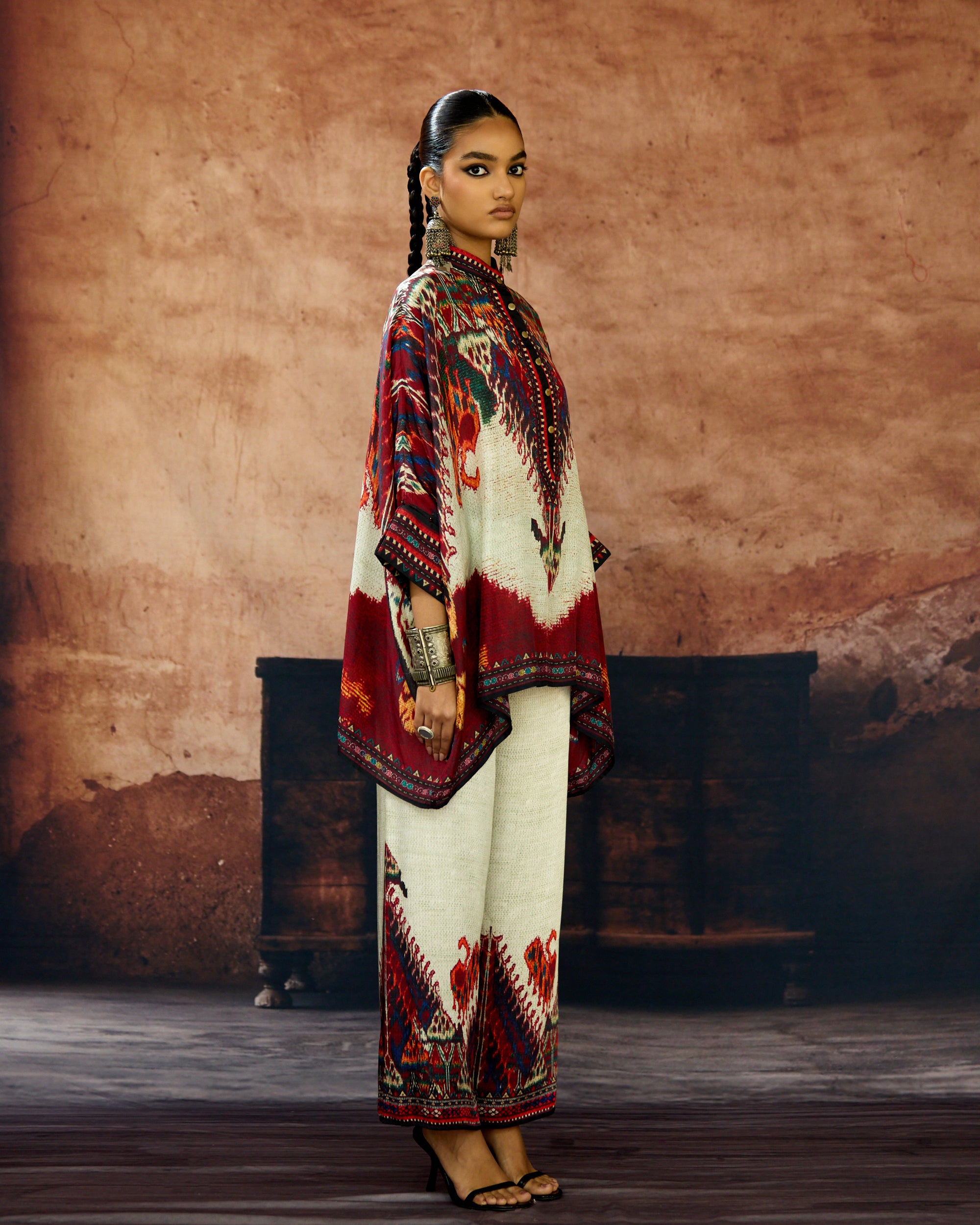 Kasbah : Chanel - Beige/Maroon