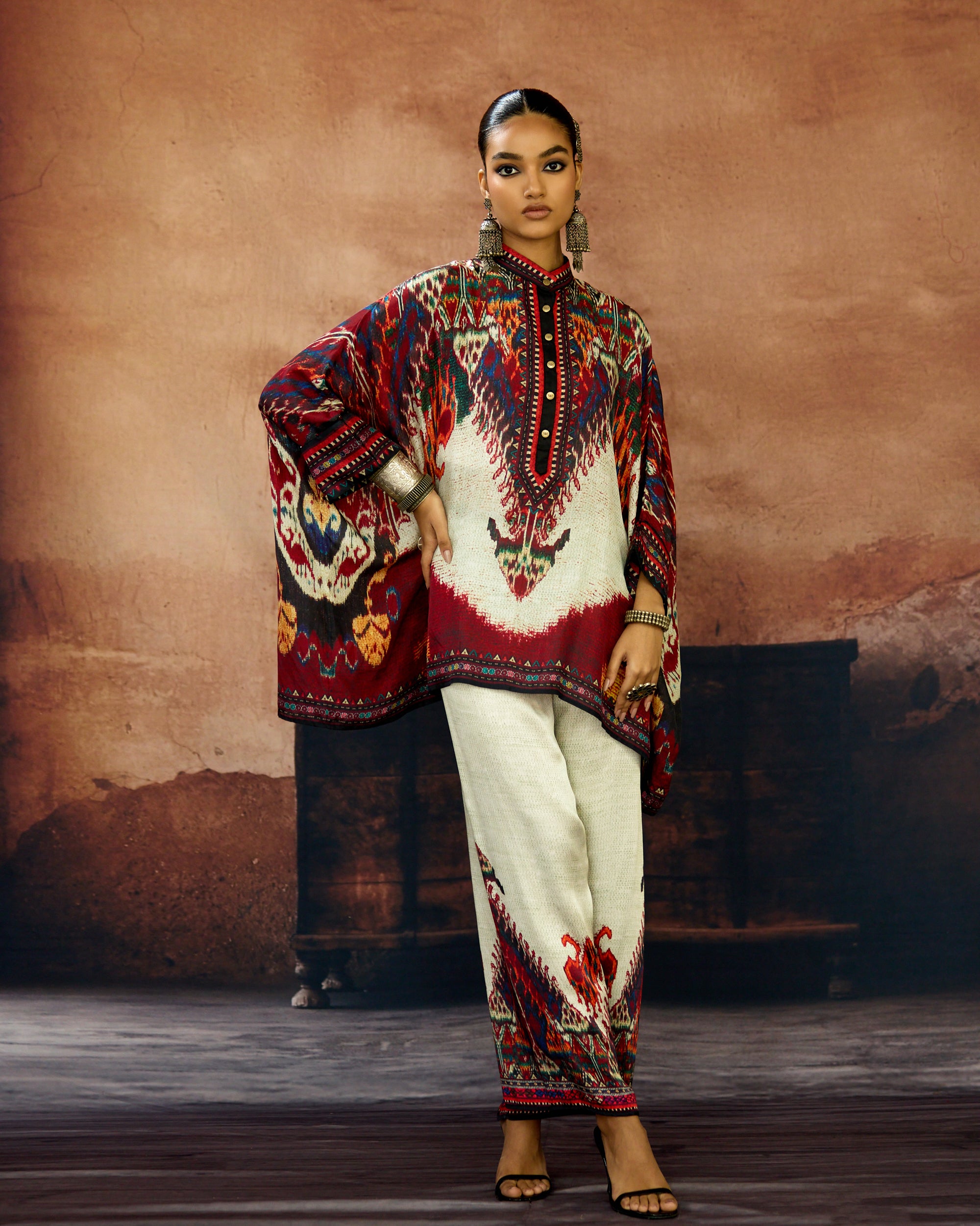 Kasbah : Chanel - Beige/Maroon