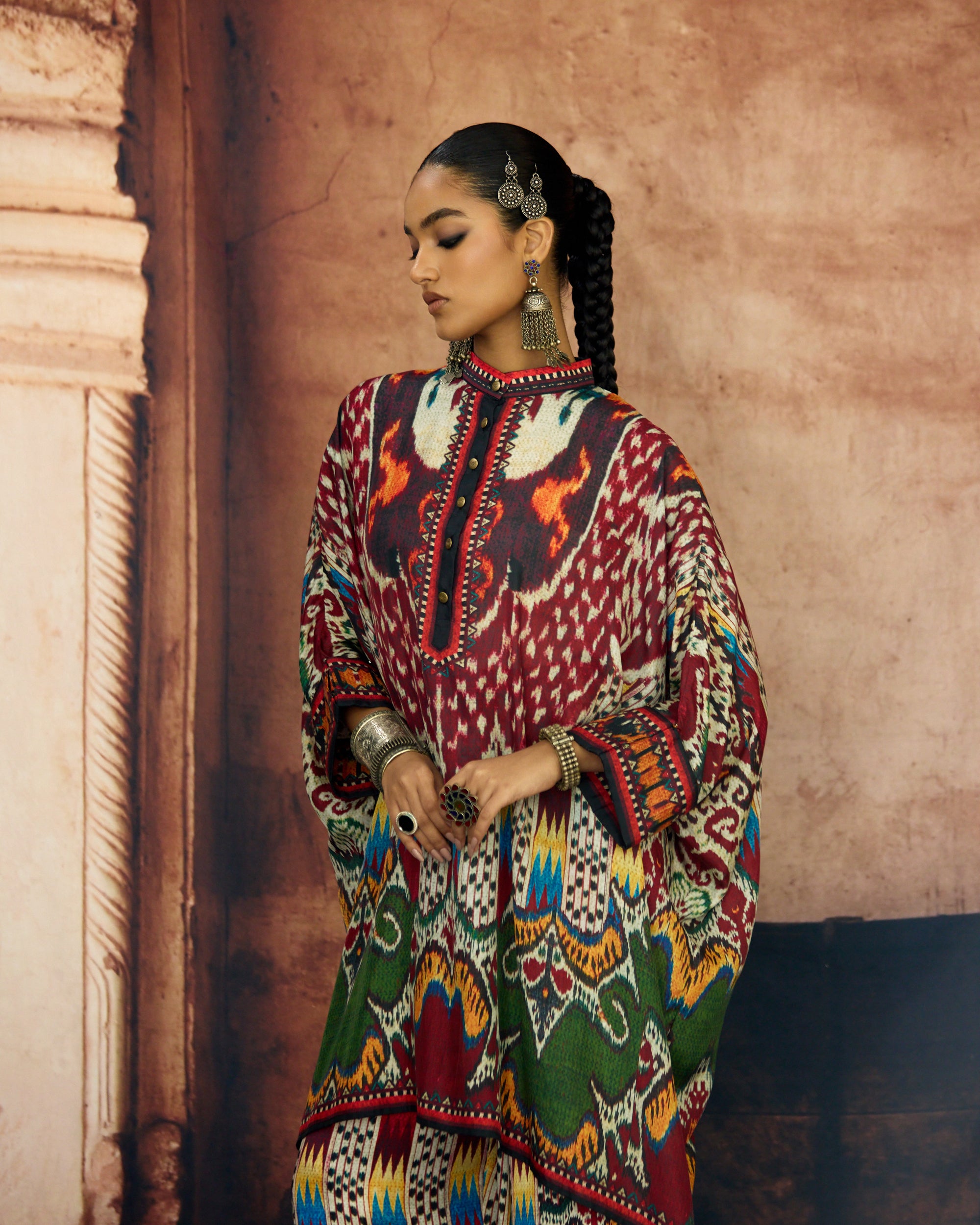 Kasbah : Chanel 36" - Orange/Multi