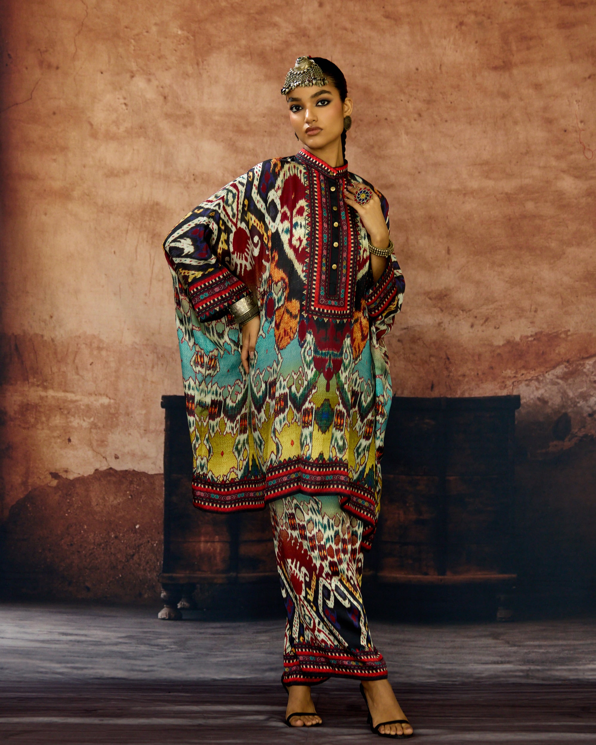 Kasbah : Chanel 36" - Aqua/Lime