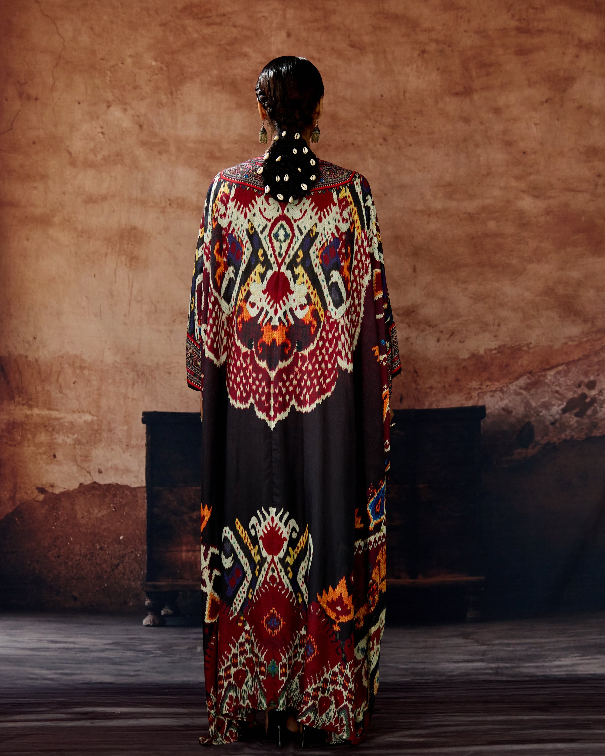 Kasbah : Imama - Black/Maroon