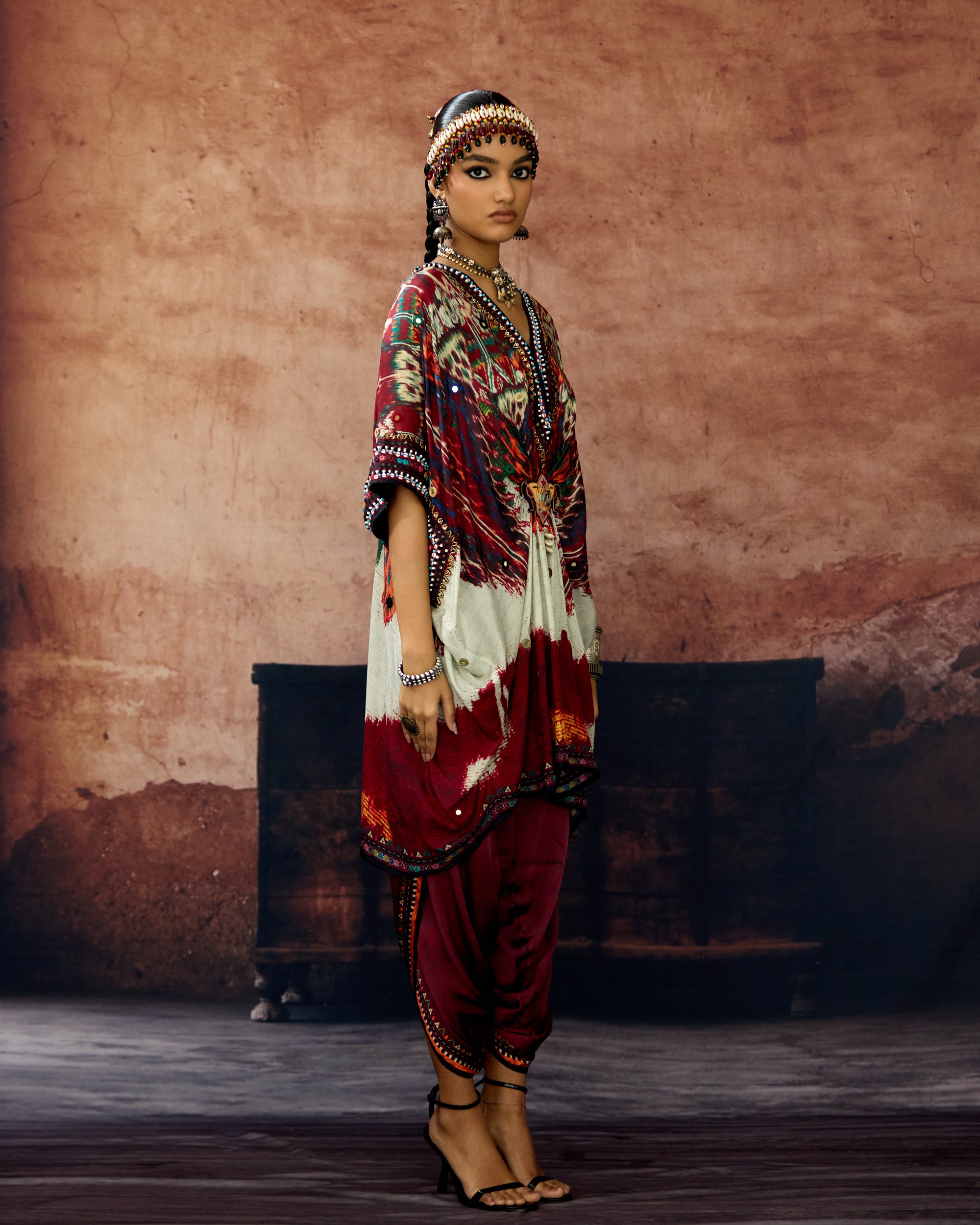 Kasbah : Maya/Sonth - Beige/Maroon