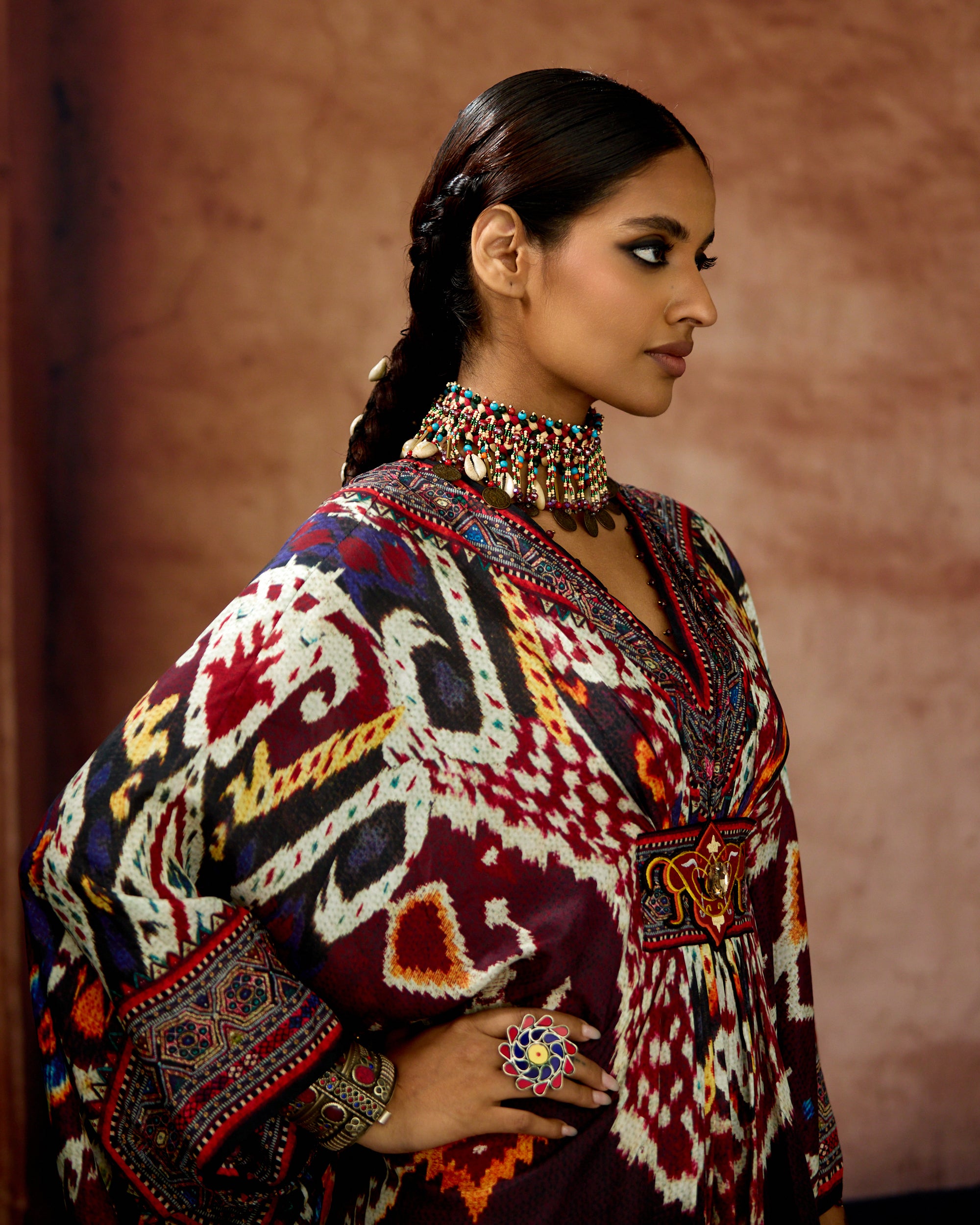 Kasbah : Imama - Black/Maroon
