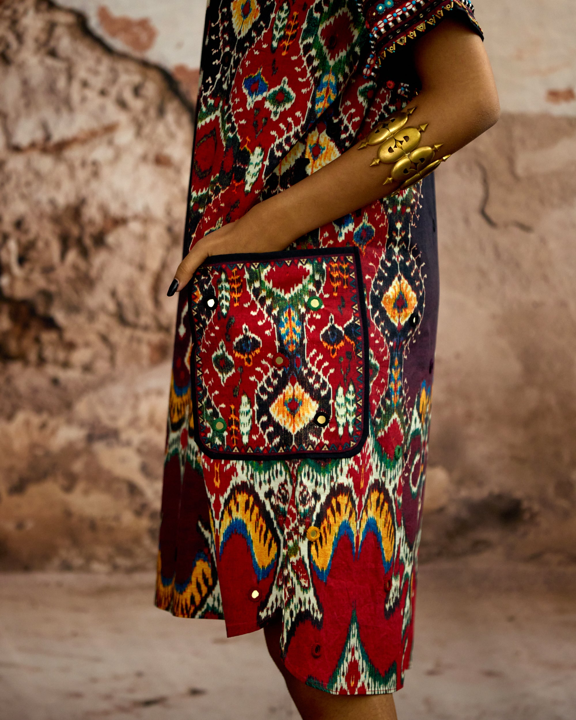 Kasbah : Silvia - Black/Maroon
