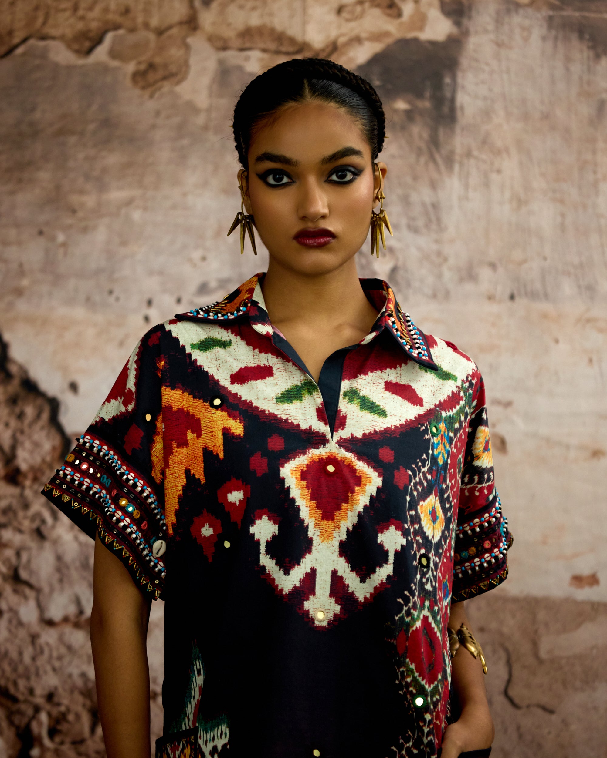 Kasbah : Silvia - Black/Maroon