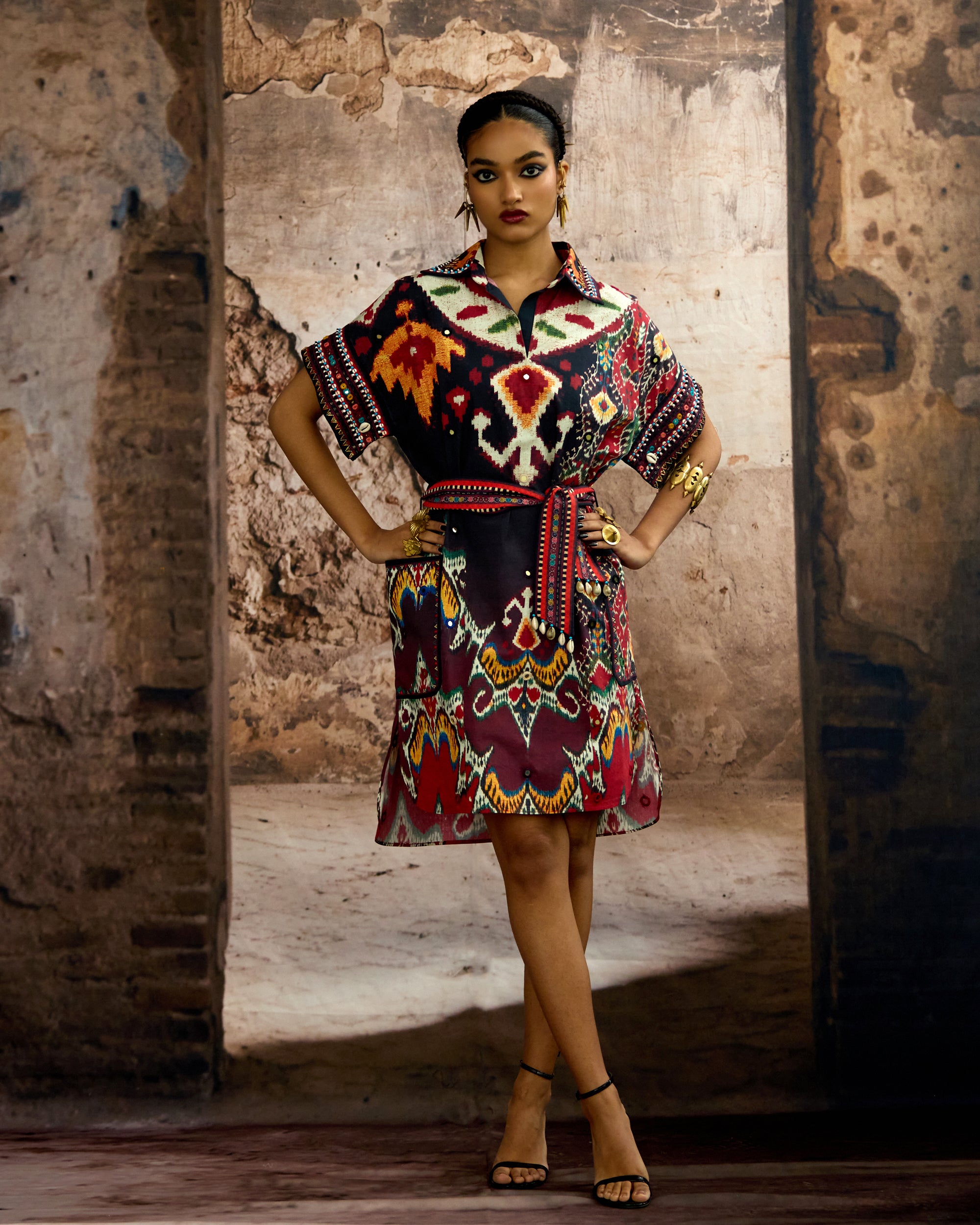 Kasbah : Silvia - Black/Maroon